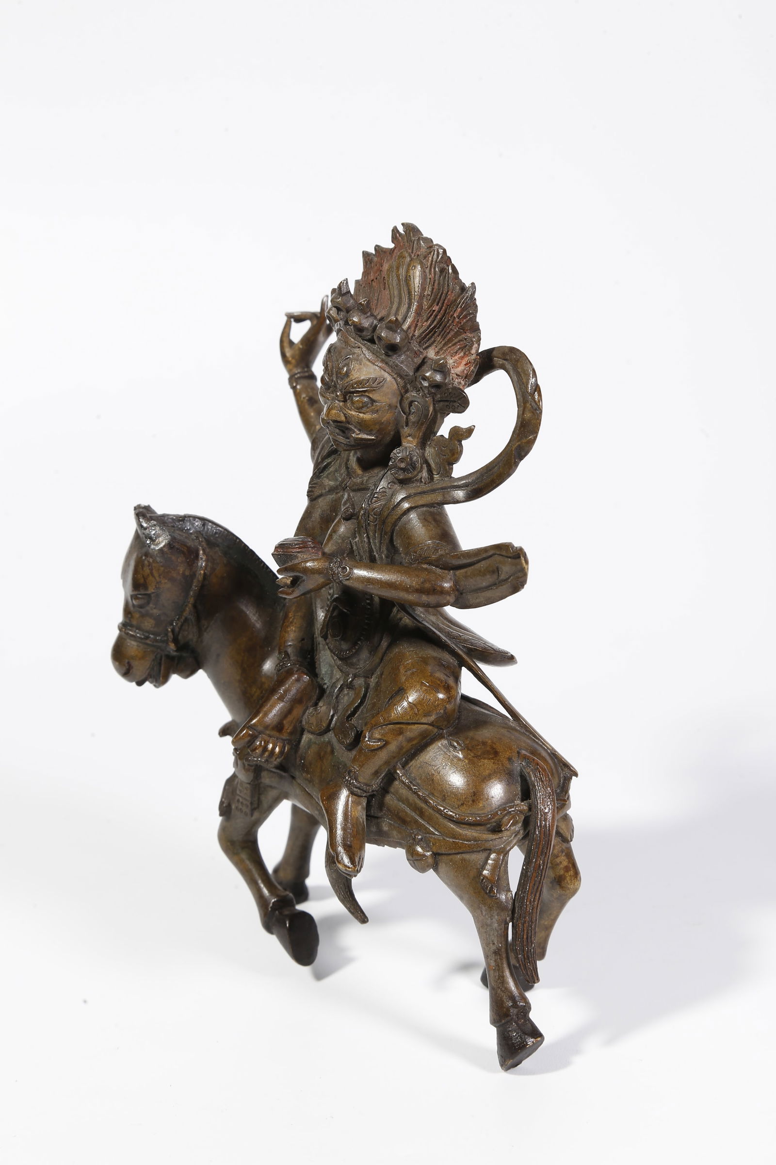 A BRONZE BUDDHA STATUE - 4