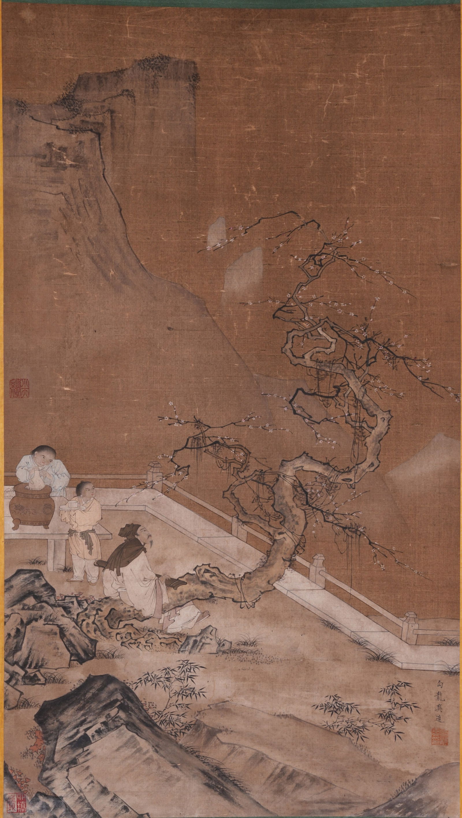 A PLUM APPRECIATION PAINTING ON SILK BY GOU LONGSHUANG.勾龍爽: Plum Appreciation Painting on Silk by Gou Longshuang.勾龍爽