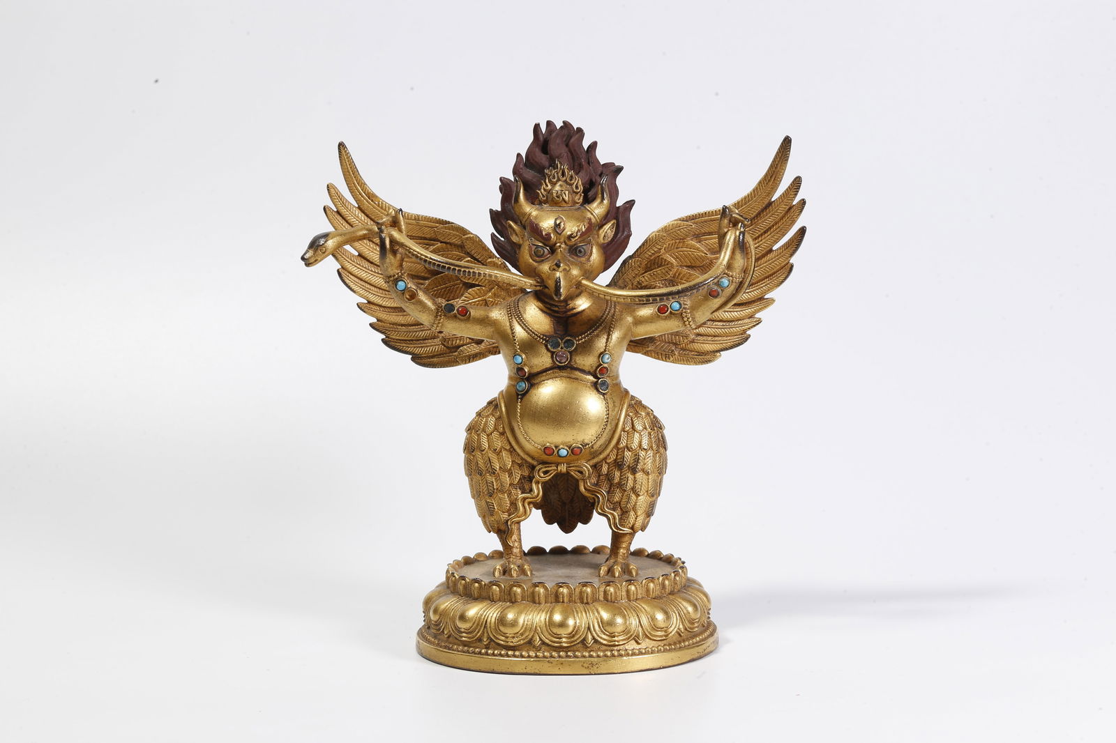 A GILT-BRONZE GARUDA STATUE: Gilt-bronze Garuda statue