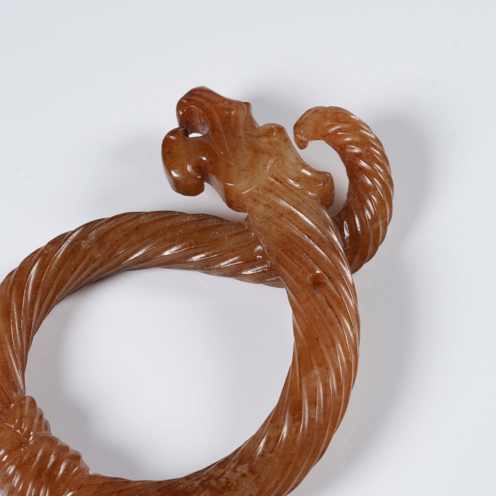 A ANCIENT JADE DRAGON-SHAPED RING - 2