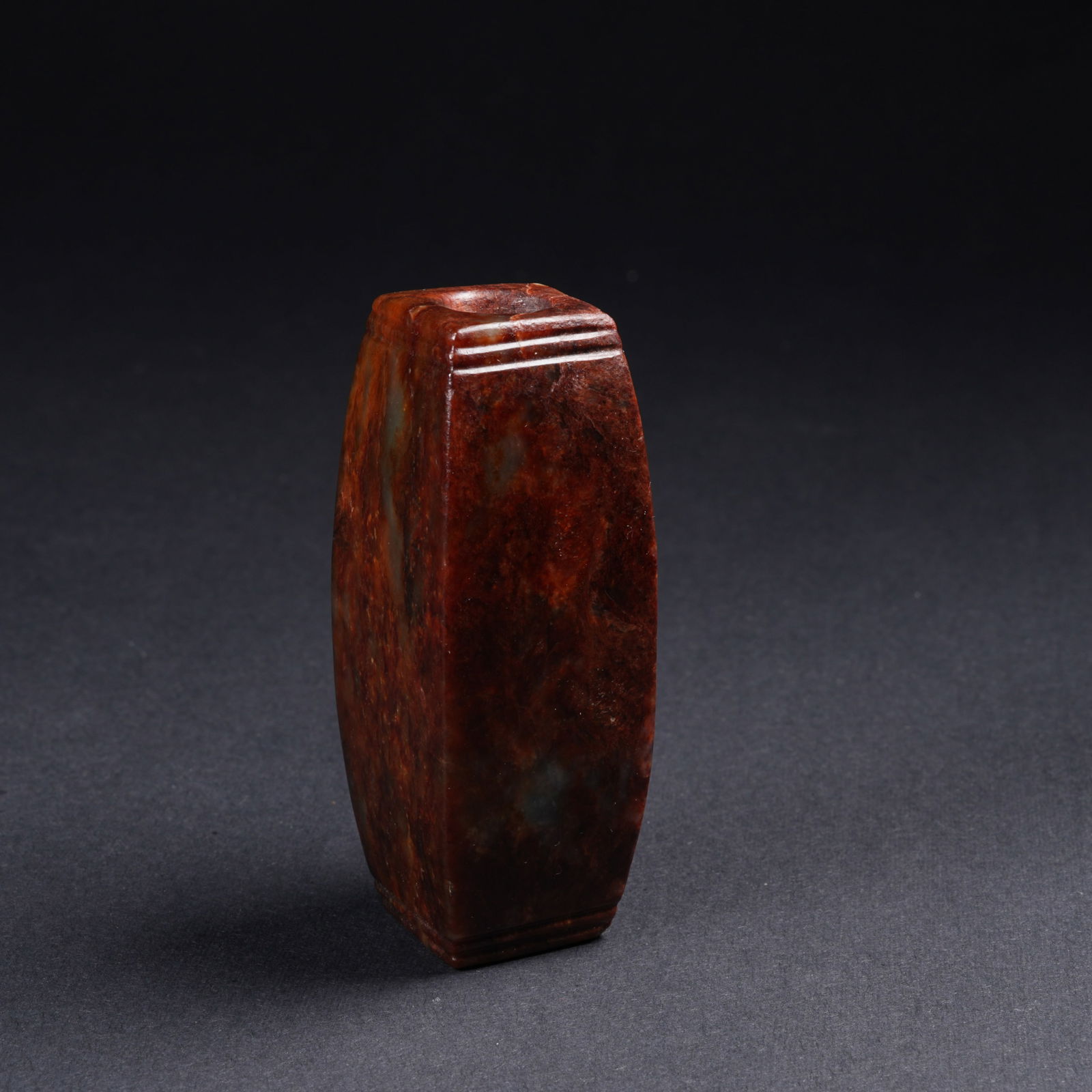 A ANCIENT JADE TOGGLE - 3