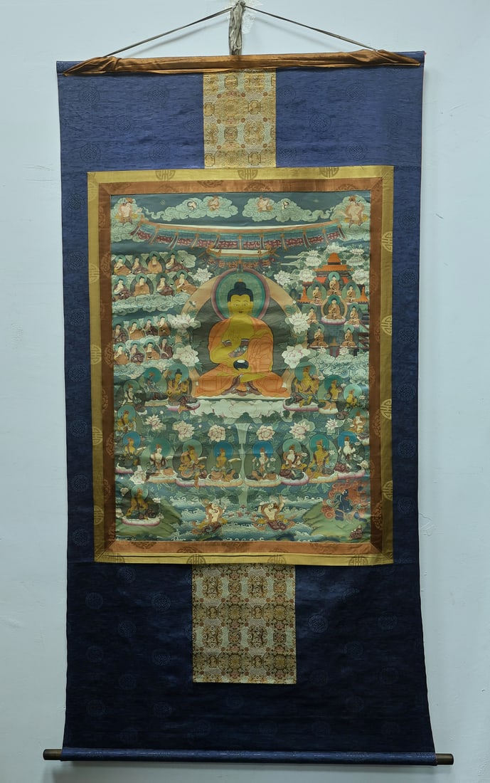 A THANGKA OF SHAKYAMUNI BUDDHA: Thangka of Shakyamuni Buddha
