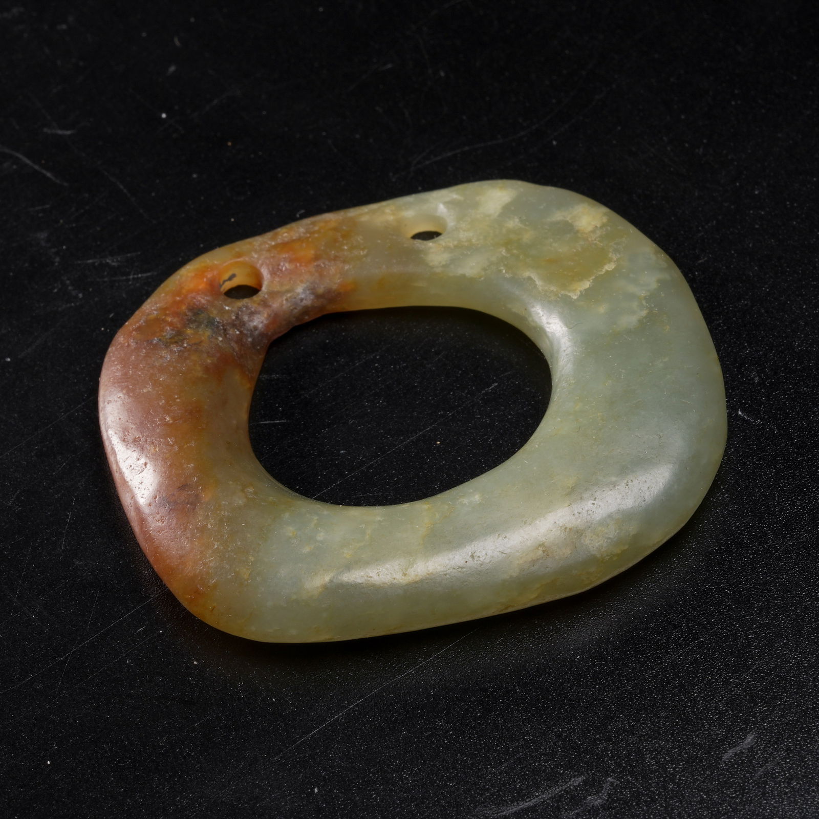 A ARCHAIC JADE RING - 6
