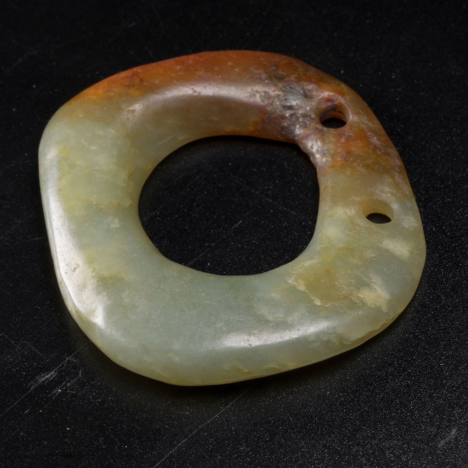 A ARCHAIC JADE RING - 7