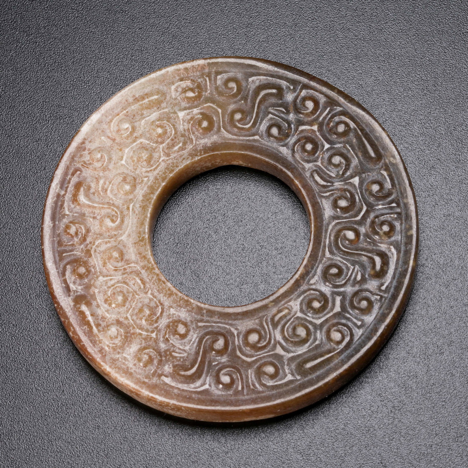 A ARCHAIC JADE HOOKED CLOUD–PATTERN BI - 8