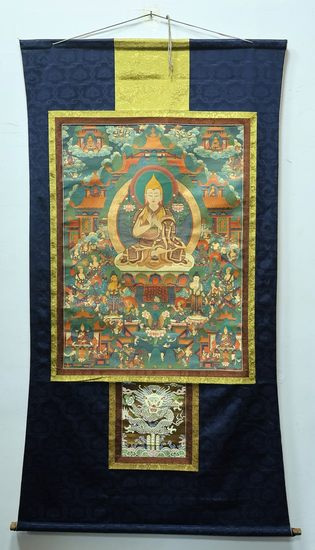 A THANGKA OF BUDDHA: Thangka of Buddha