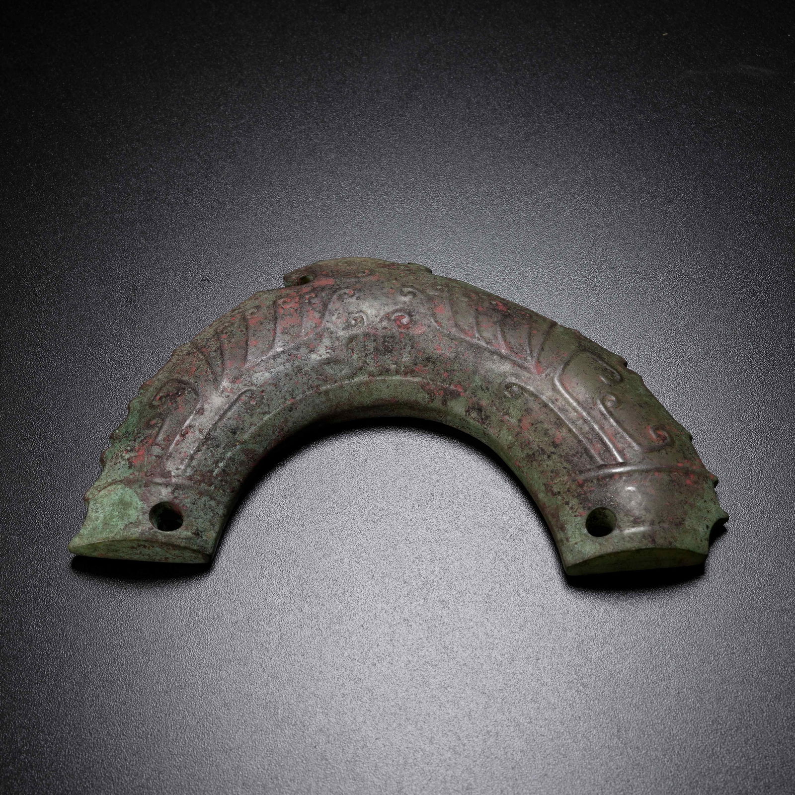 A ARCHAIC JADE HUANG: Archaic Jade Huang