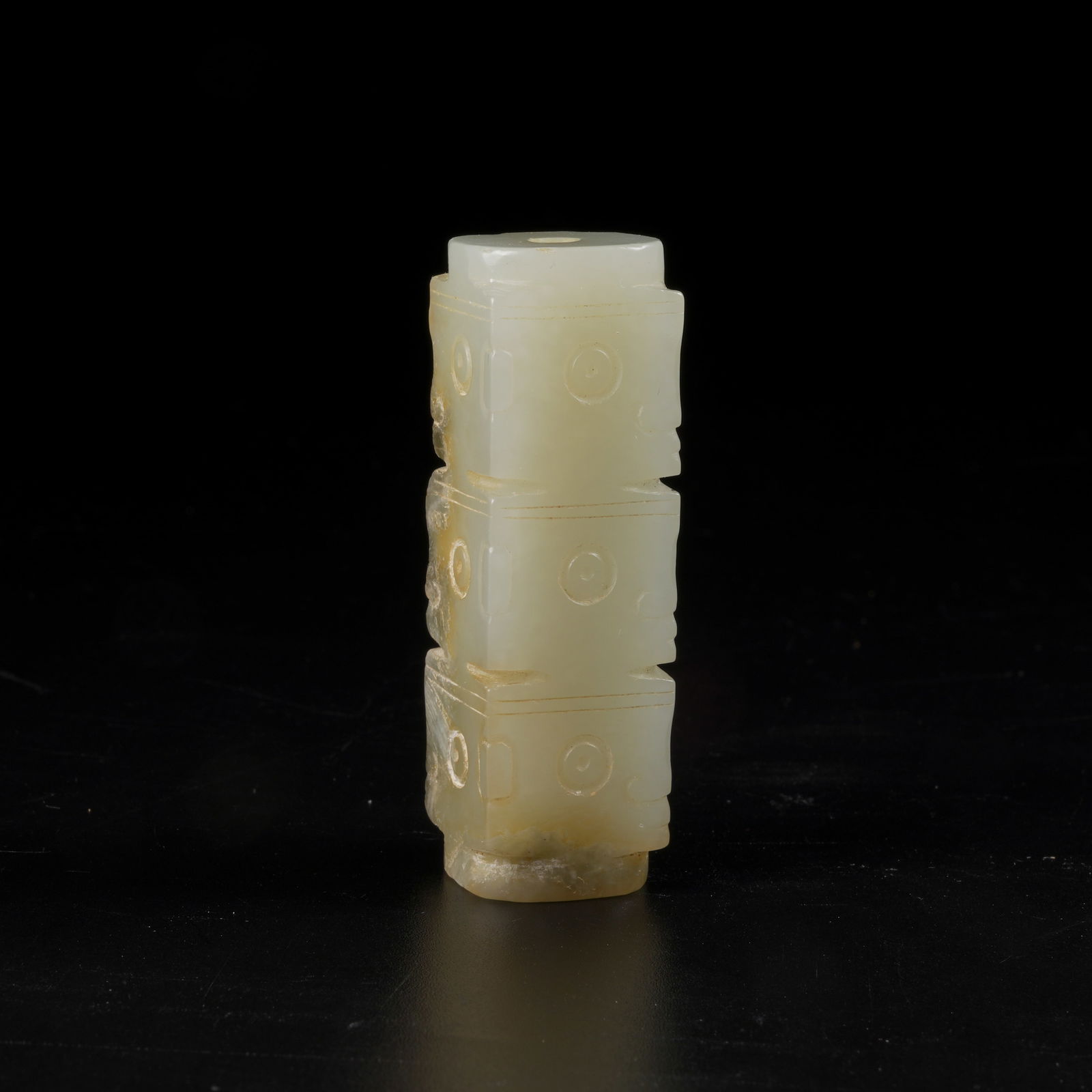 A HETIAN JADE DIVINE FIGURE CONG: Hetian Jade Divine Figure Cong