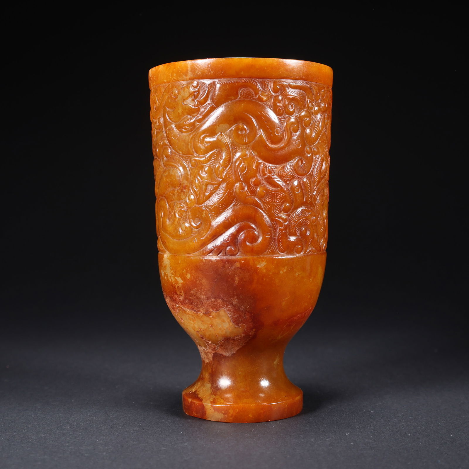 A HETIAN JADE DRAGON-PATTERNED CUP - 6