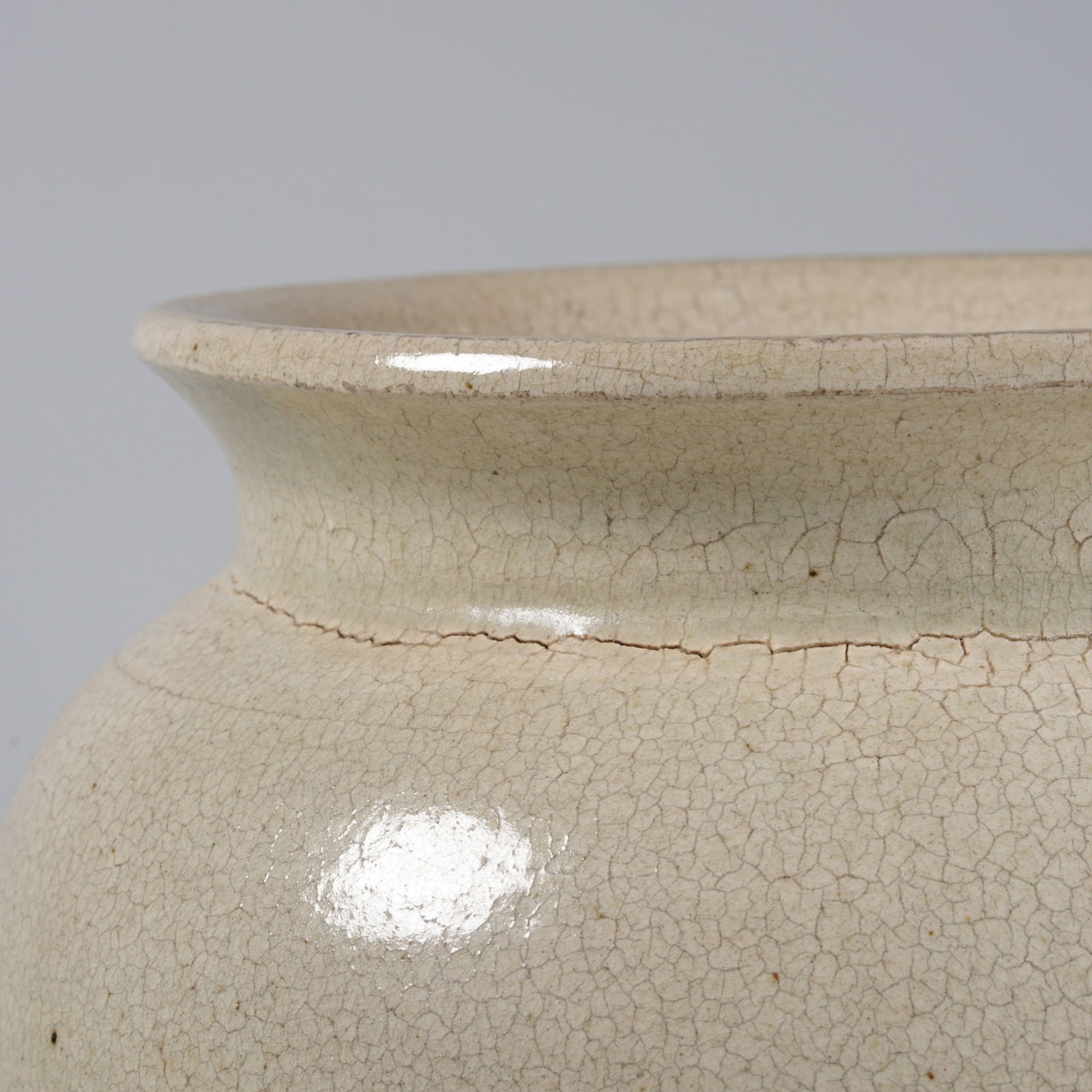 A WHITE-GLAZED JAR - 6