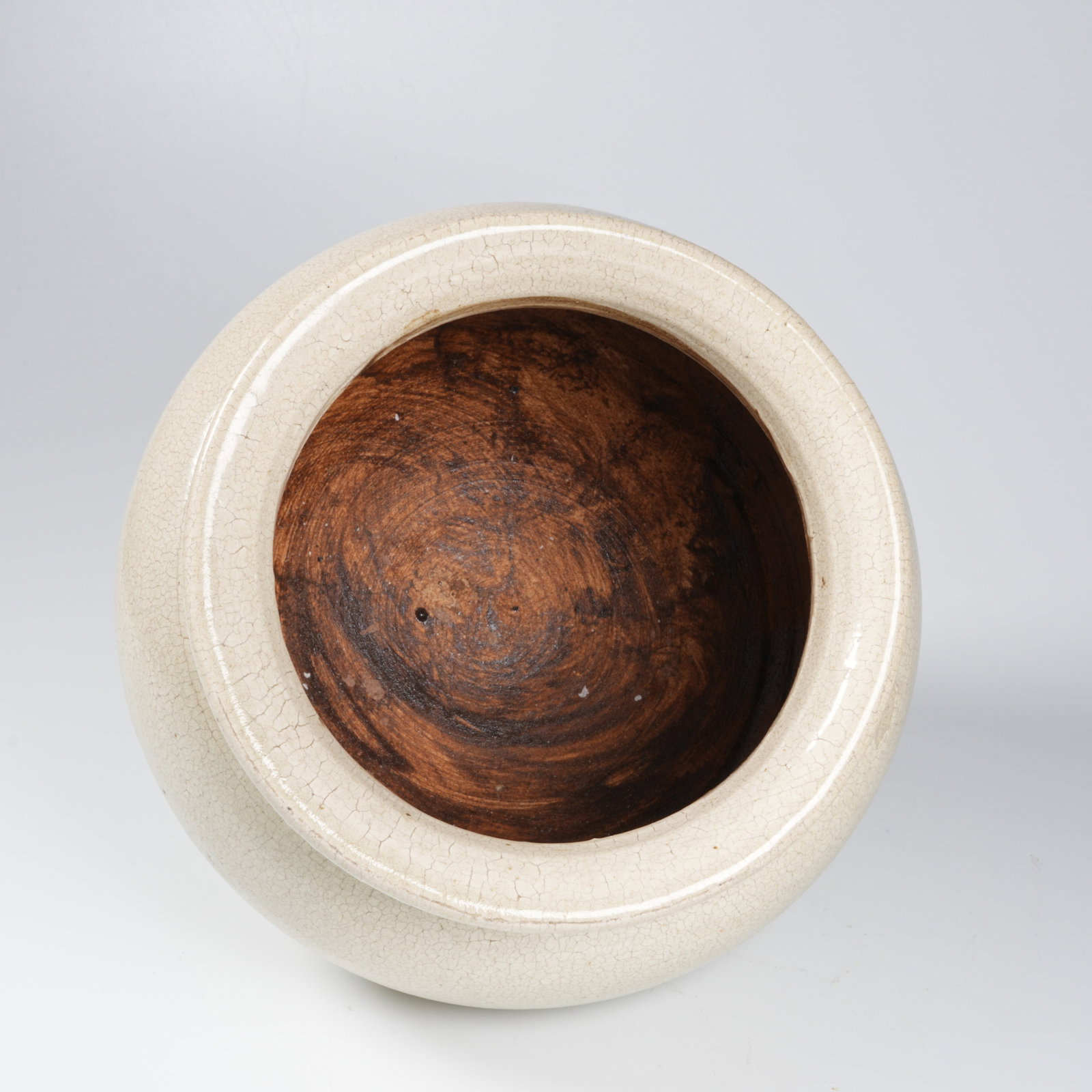 A WHITE-GLAZED JAR - 7