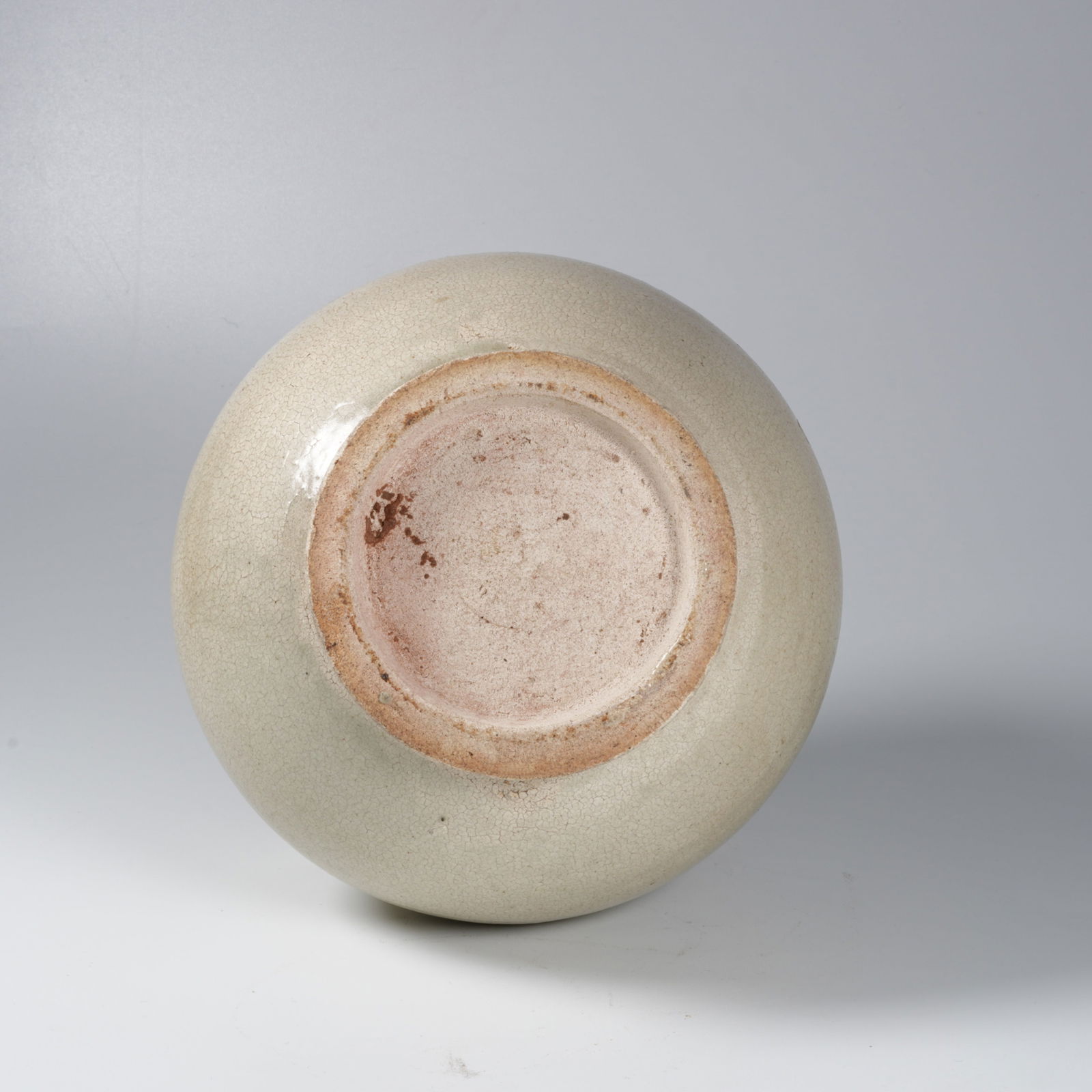 A WHITE-GLAZED JAR - 8