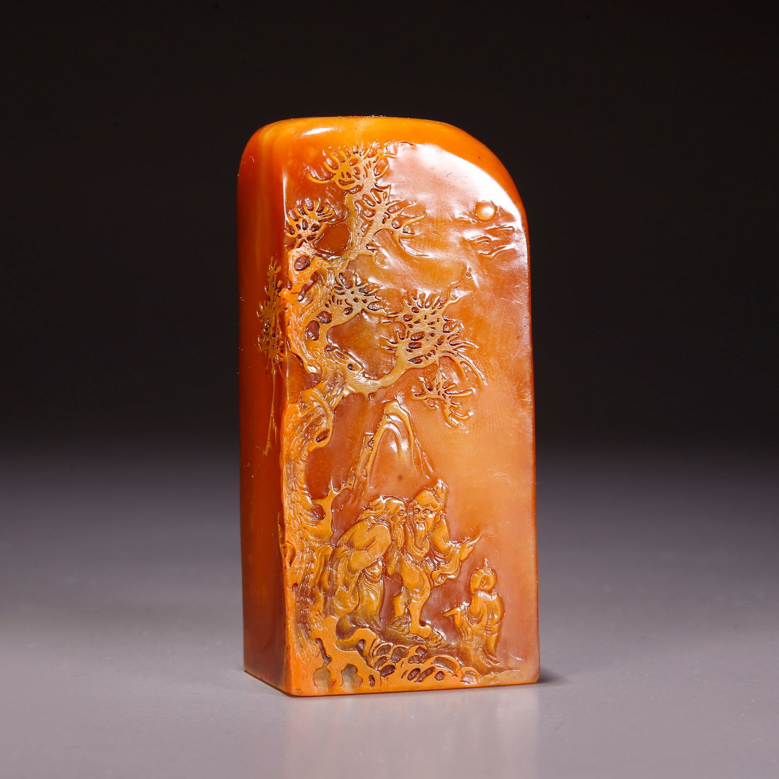 A SHOUSHAN TIANHUANG STONE SEAL WITH FIGURE MOTIF: Shoushan Tianhuang Stone Seal with Figure Motif