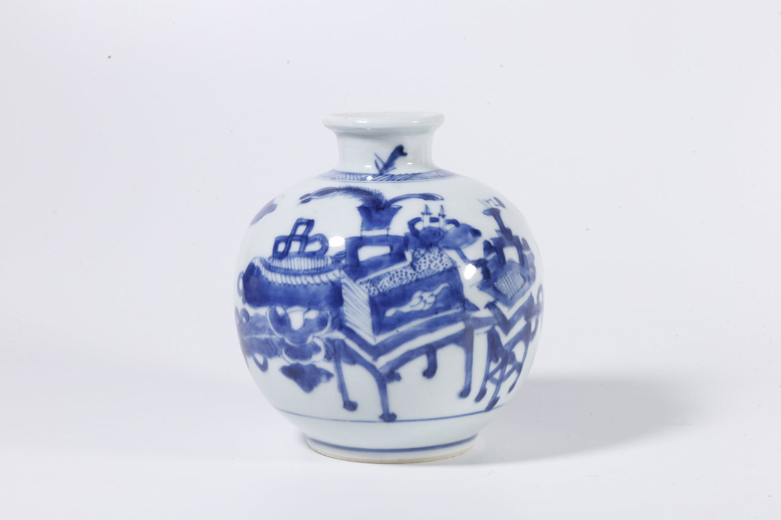 A BLUE-AND-WHITE APPLE-SHAPED ZUN WITH EIGHT TREASURES MOTIF (1 of 9)