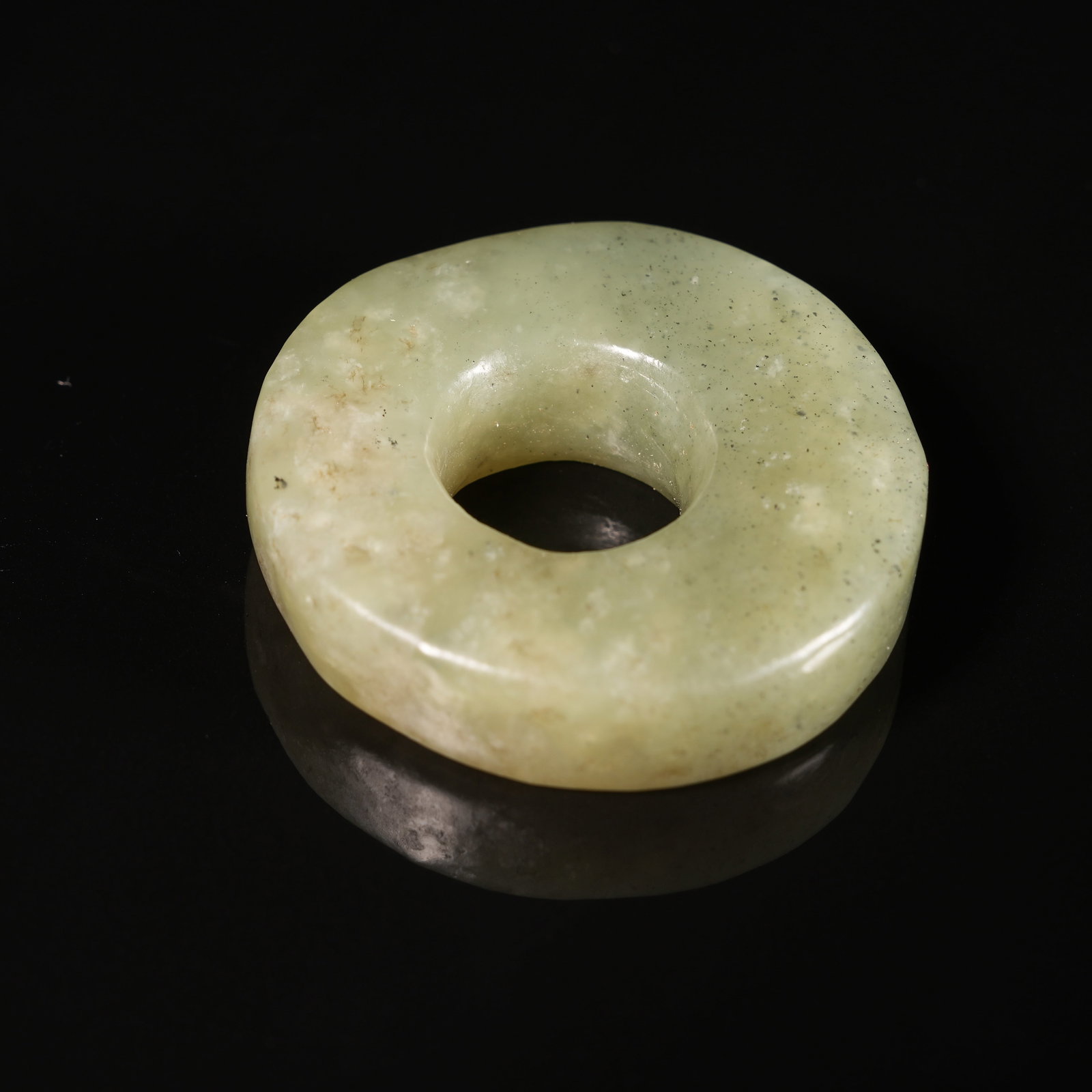 A ANCIENT JADE RING - 5