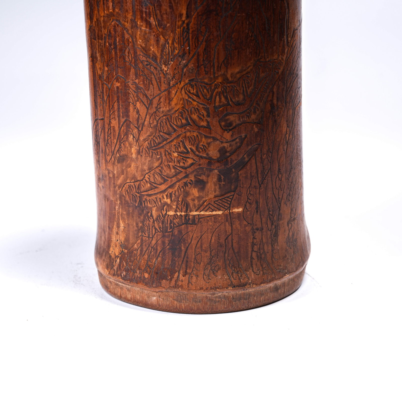 A BAMBOO ROOT CARVED BRUSH HOLDER - 6