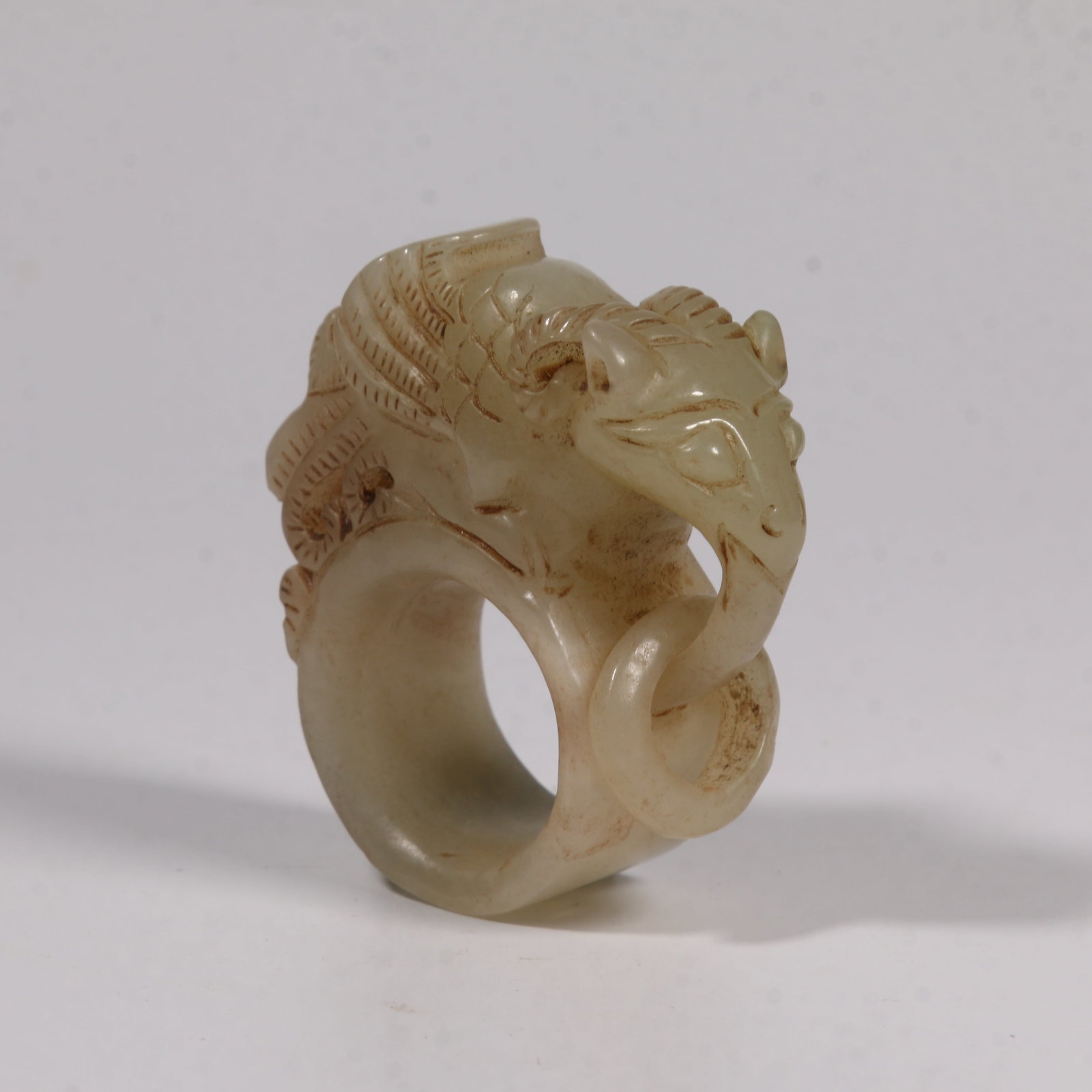 A HETIAN JADE RAM-KNOB ARCHER'S RING (1 of 7)