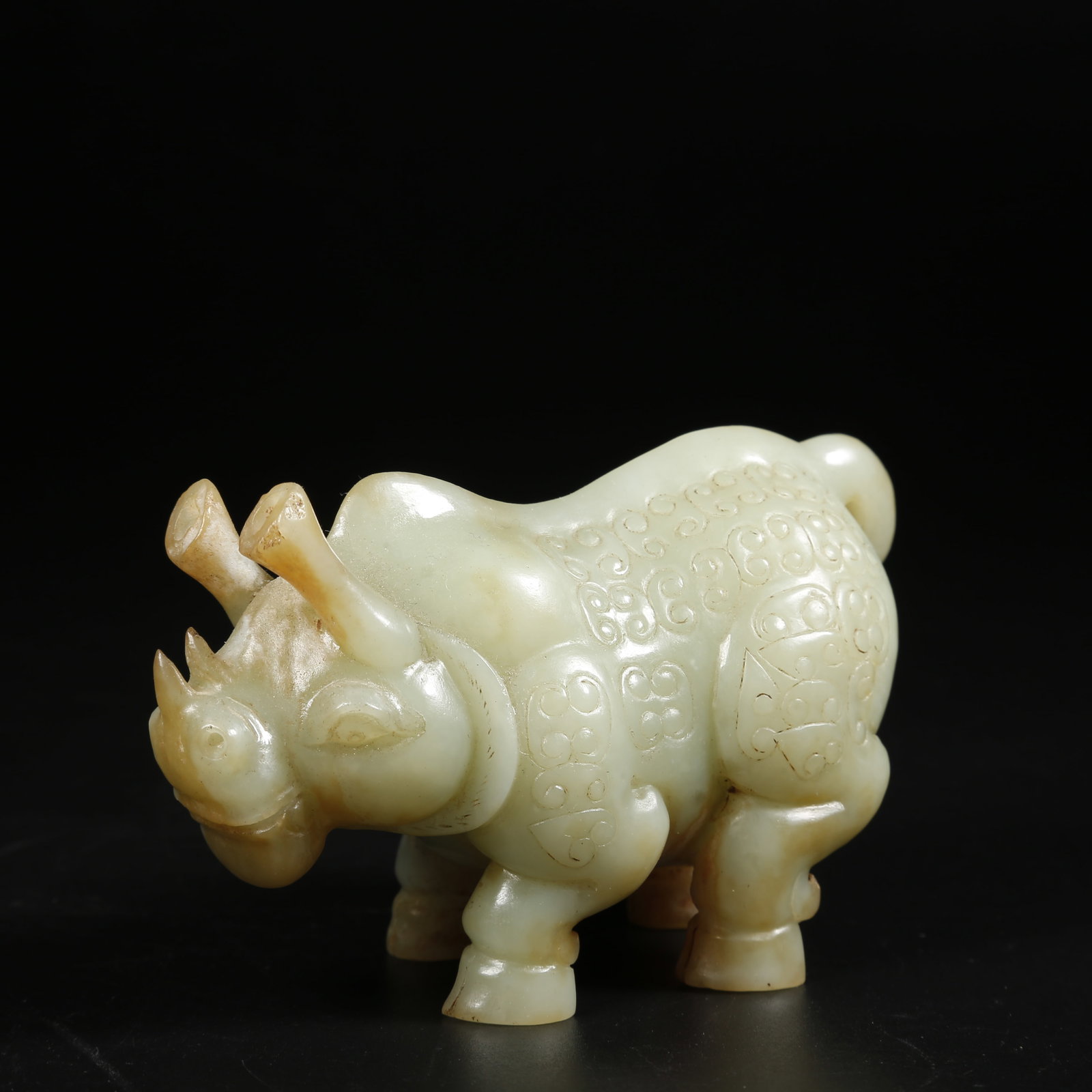 A ANCIENT JADE AUSPICIOUS BEAST (1 of 10)
