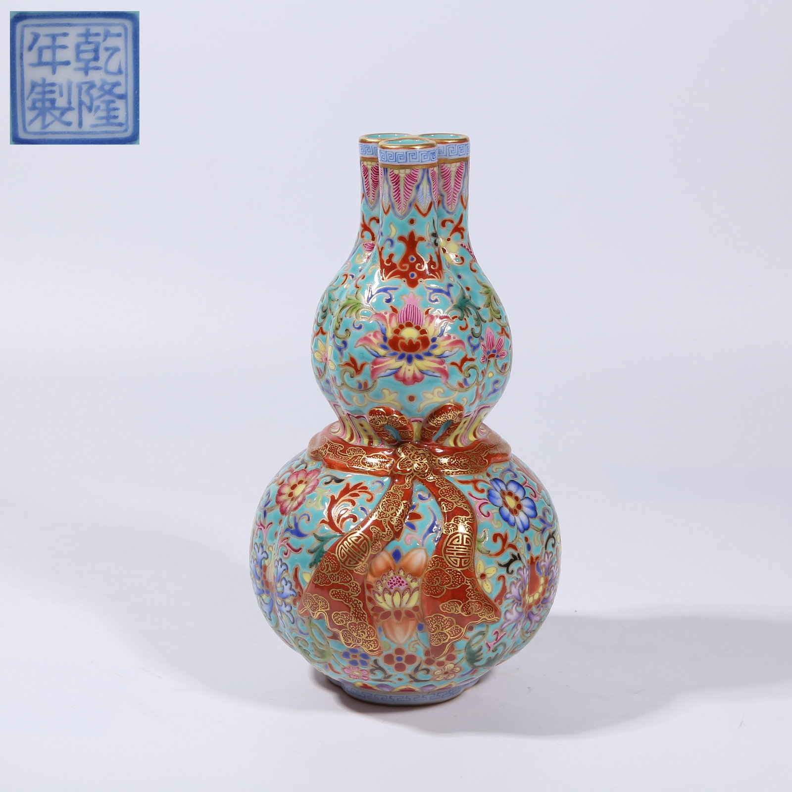 A TURQUOISE-GREEN GROUND CLOISONNÉ-STYLE BUNDLE PATTERN THREE-HOLE GOURD VASE (1 of 9)