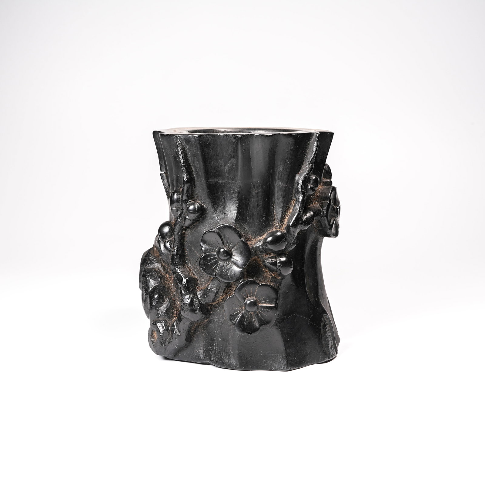 A COAL-CRYSTAL FLORAL-PATTERN BRUSH HOLDER (1 of 9)