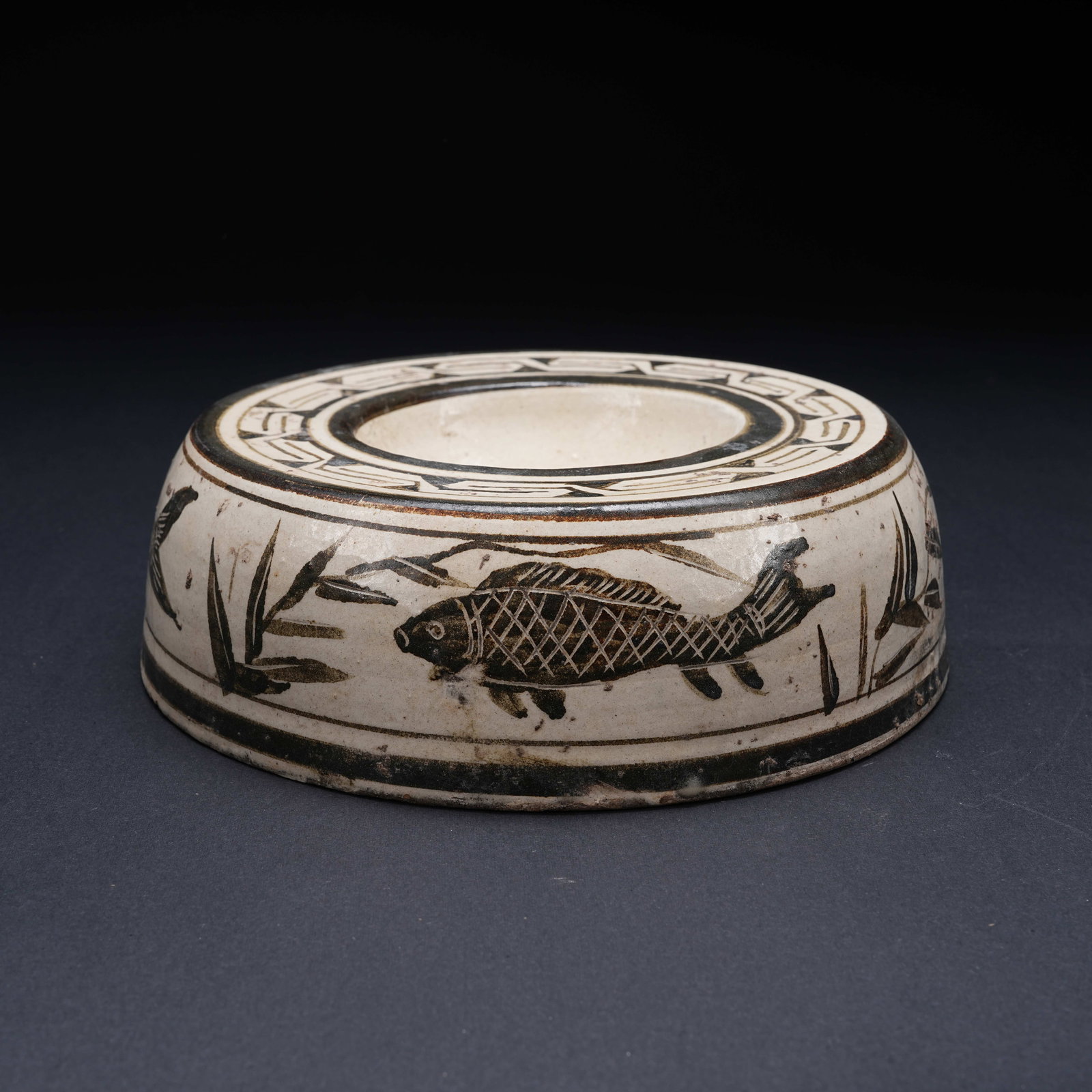 A OLD KILN FISH PATTERN WATER DROPPER (1 of 9)