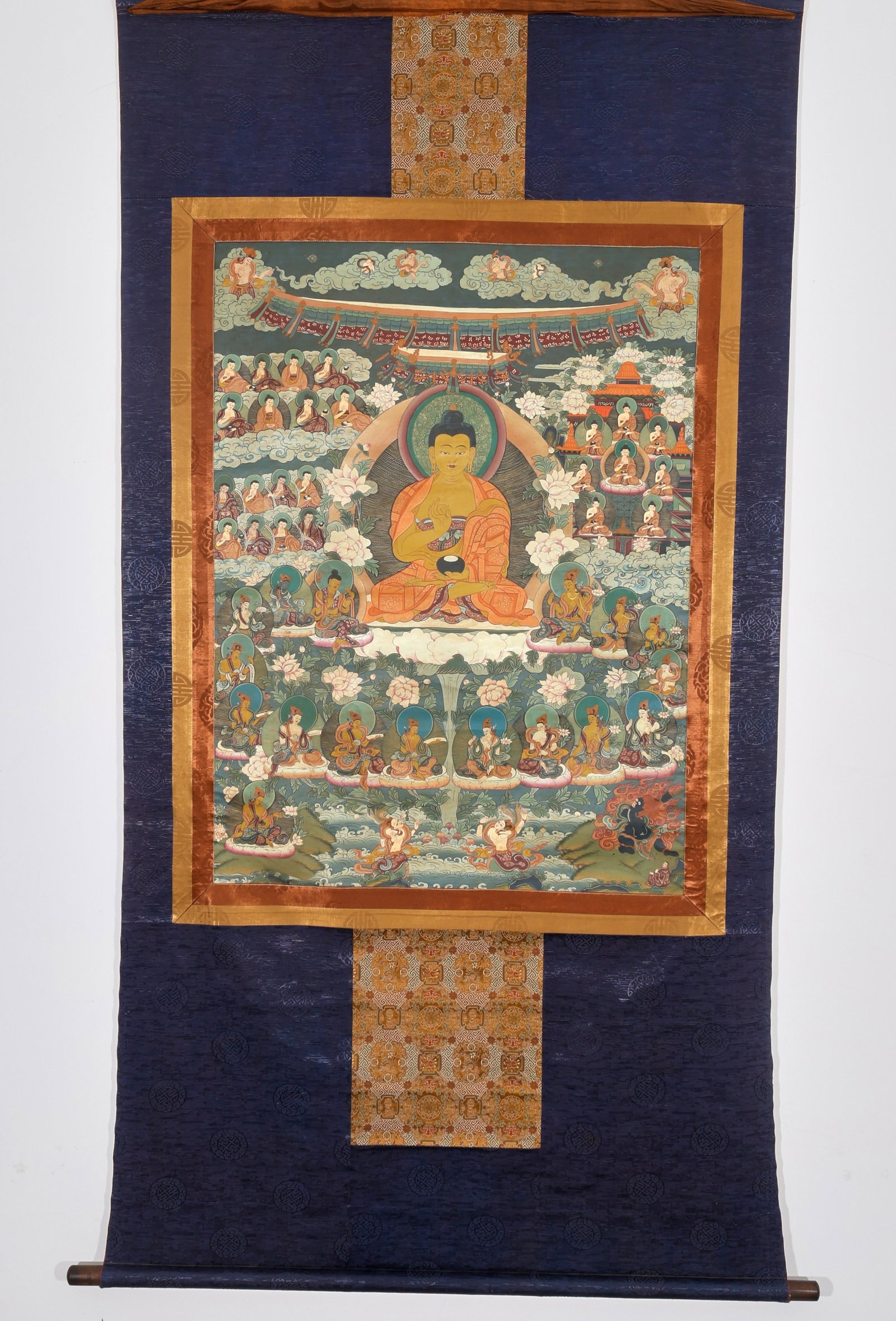 A THANGKA OF SHAKYAMUNI BUDDHA (1 of 9)