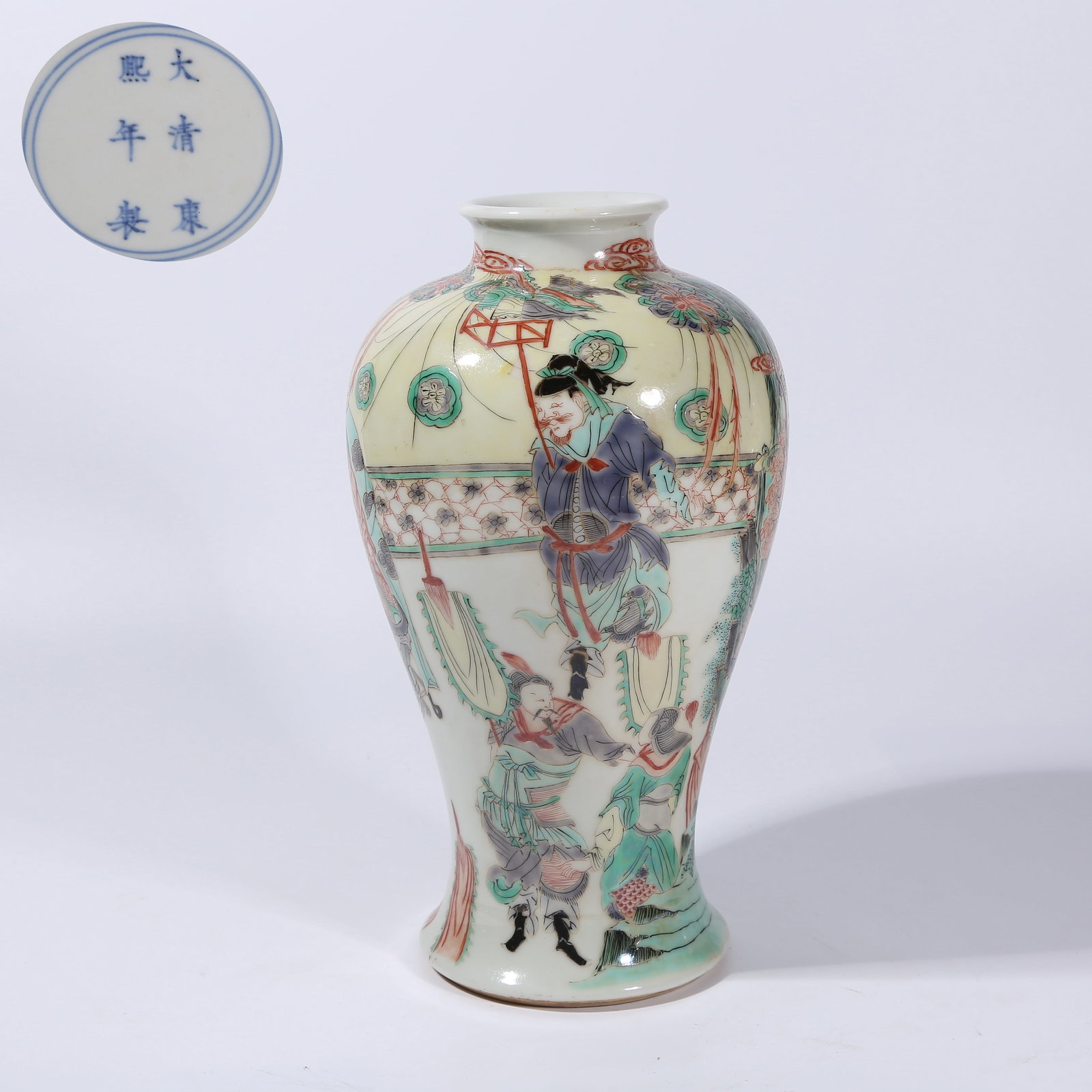 A WUCAI FIGURE STORY MEIPING VASE (1 of 9)