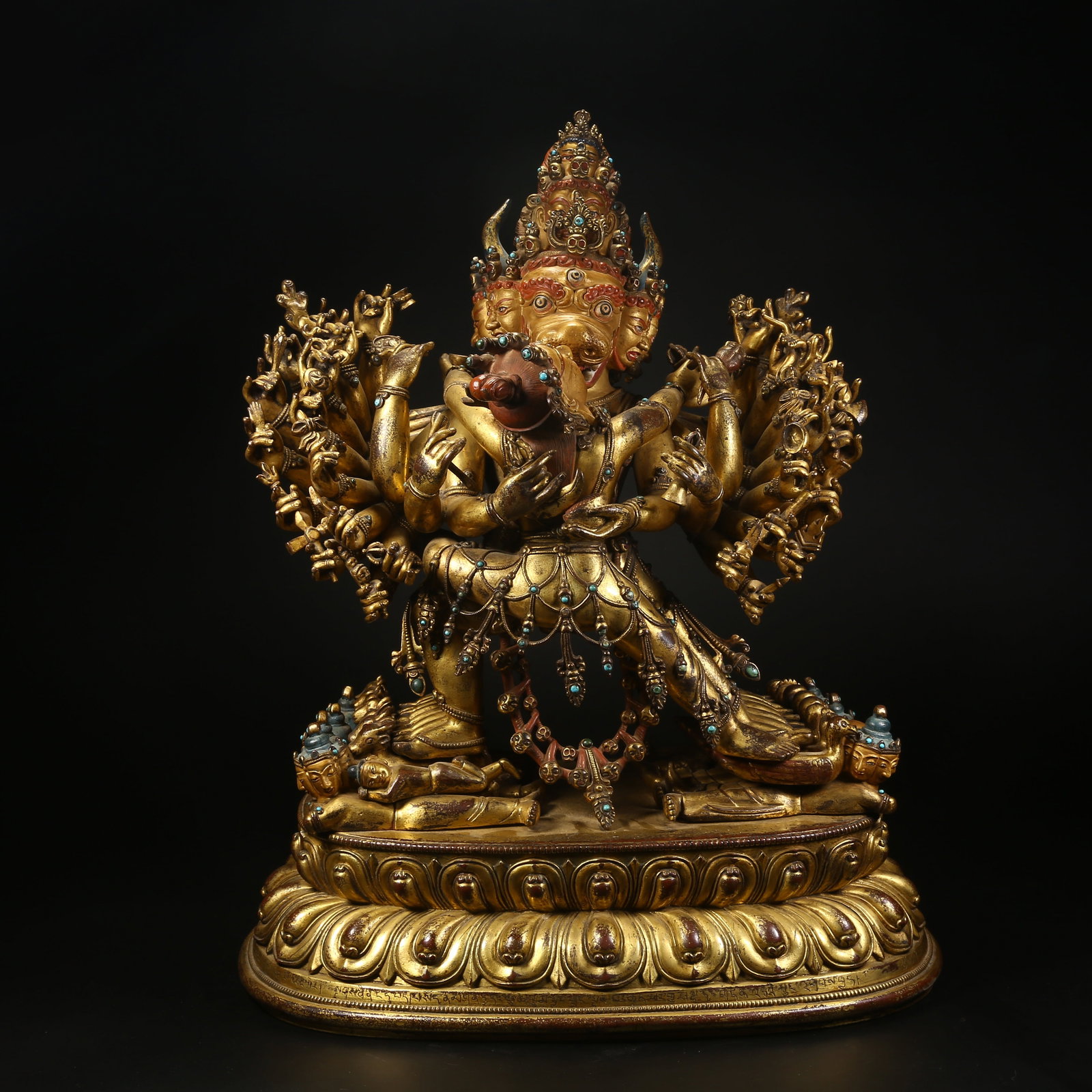 A GILT BRONZE STATUE OF MAHAVIDYA VAJRA: Gilt bronze statue of Mahavidya Vajra