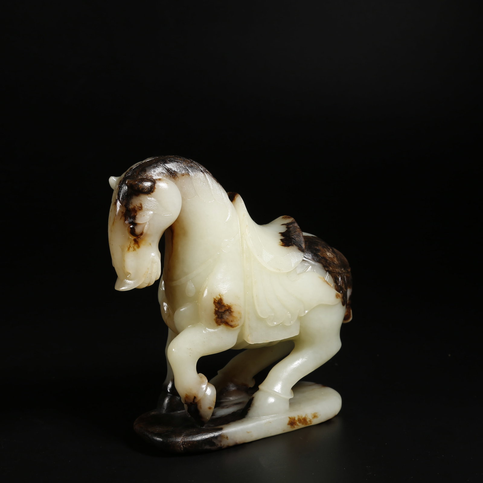 A HETIAN JADE HORSE (1 of 11)