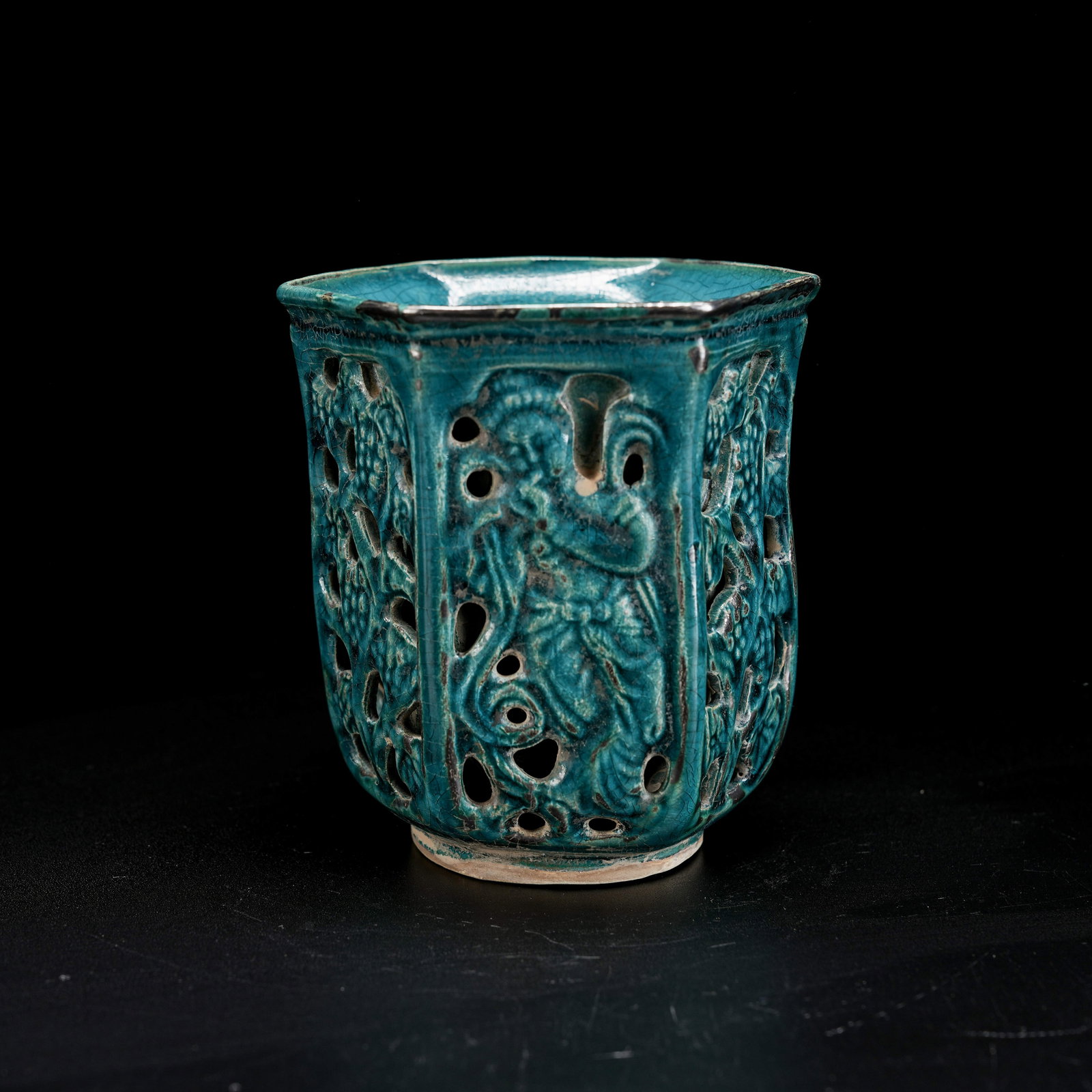 A TURQUOISE GLAZED HEXAGONAL CUP WITH FLYING APSARAS MOTIF (1 of 9)