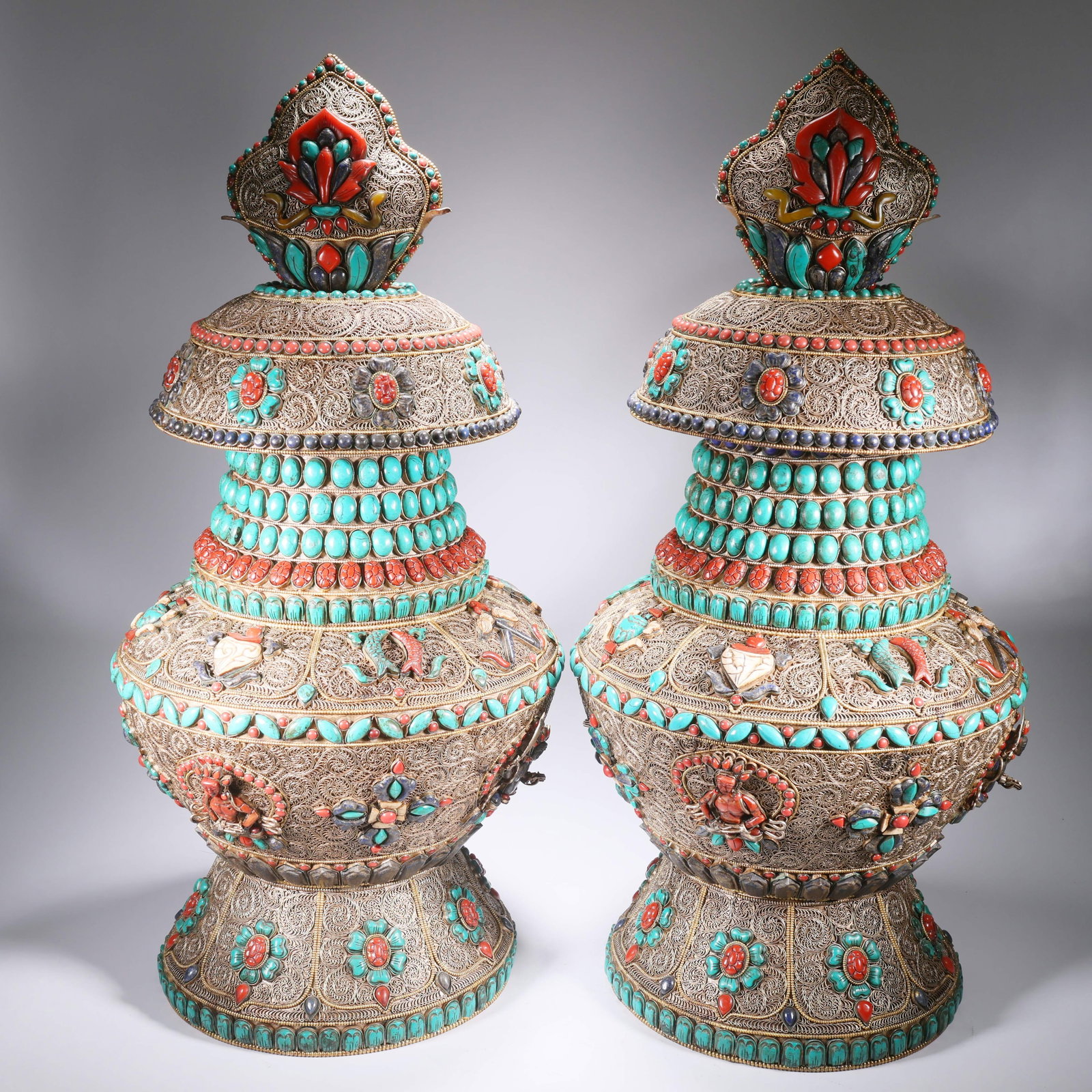 A GILT SILVER-GILT AND TURQUOISE INLAID EIGHT-TREASURE LARGE VASE PAIR (1 of 9)