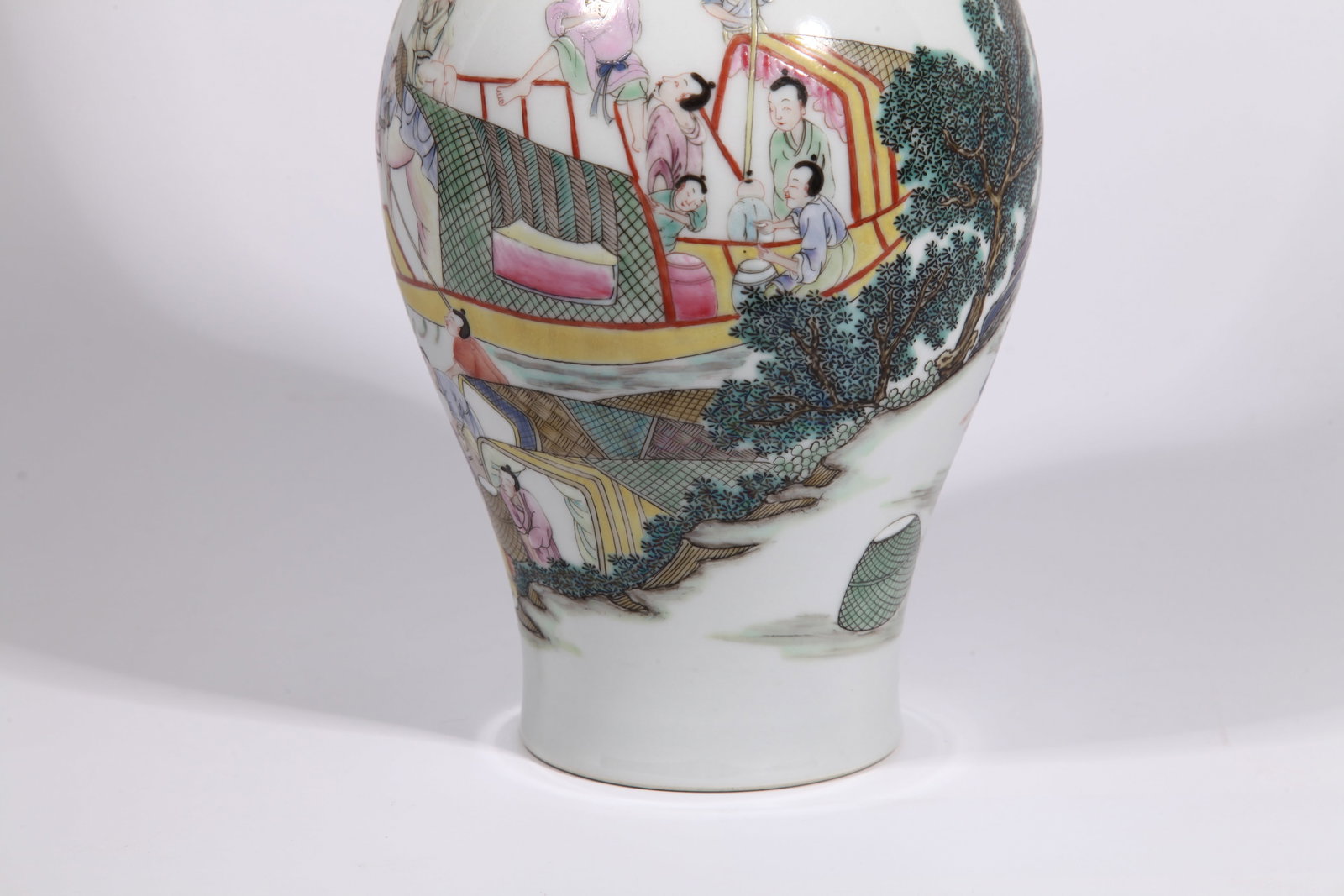 A POLYCHROME AUSPICIOUS SCENES OLIVE-SHAPED VASE - 4