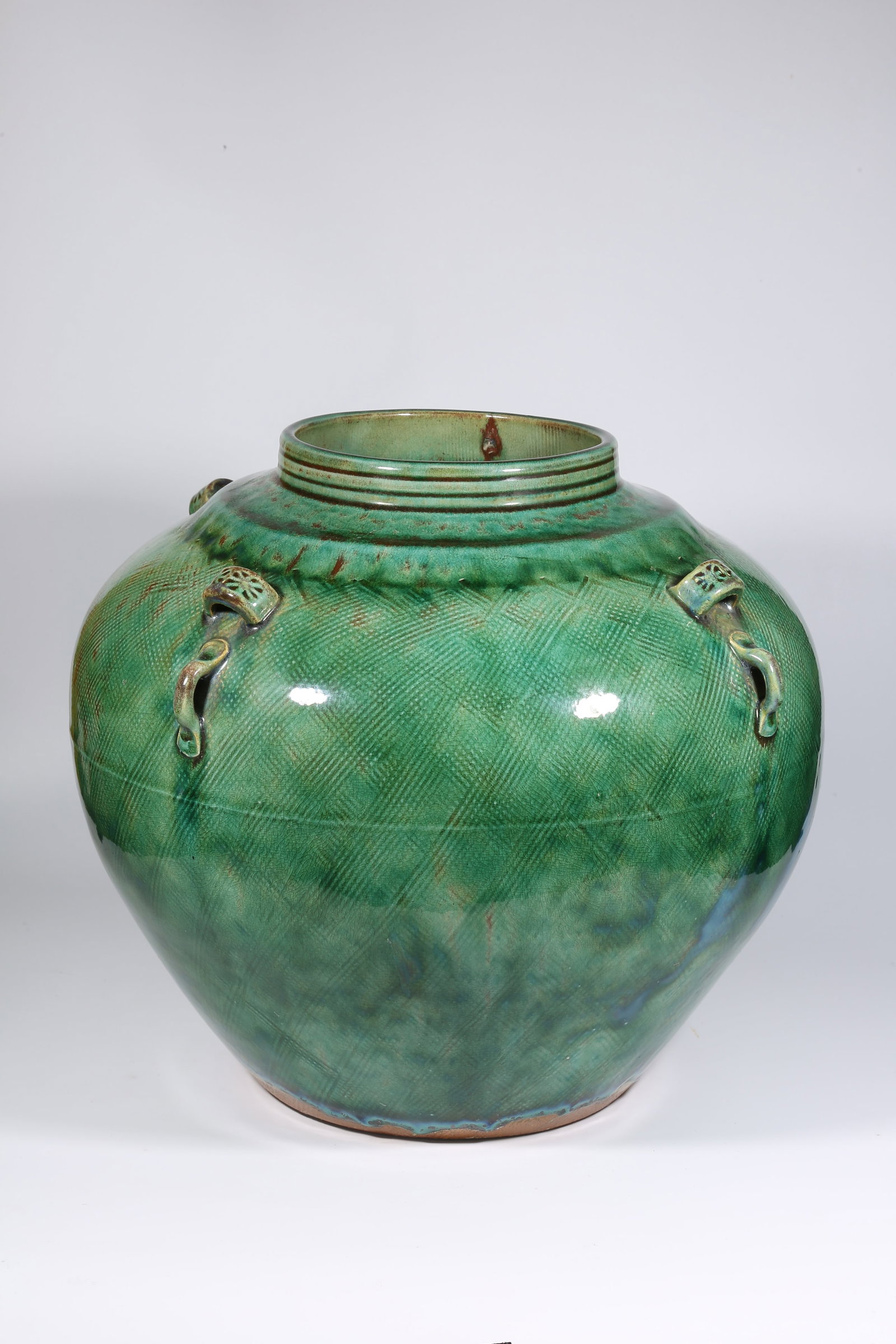 A GREEN-GLAZED FOUR-HANDLED JAR - 3