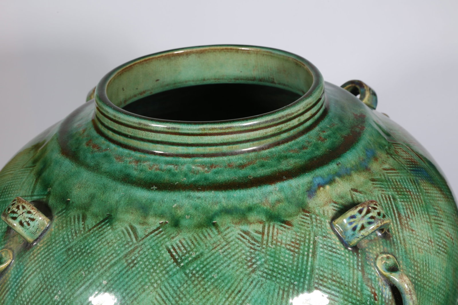 A GREEN-GLAZED FOUR-HANDLED JAR - 7
