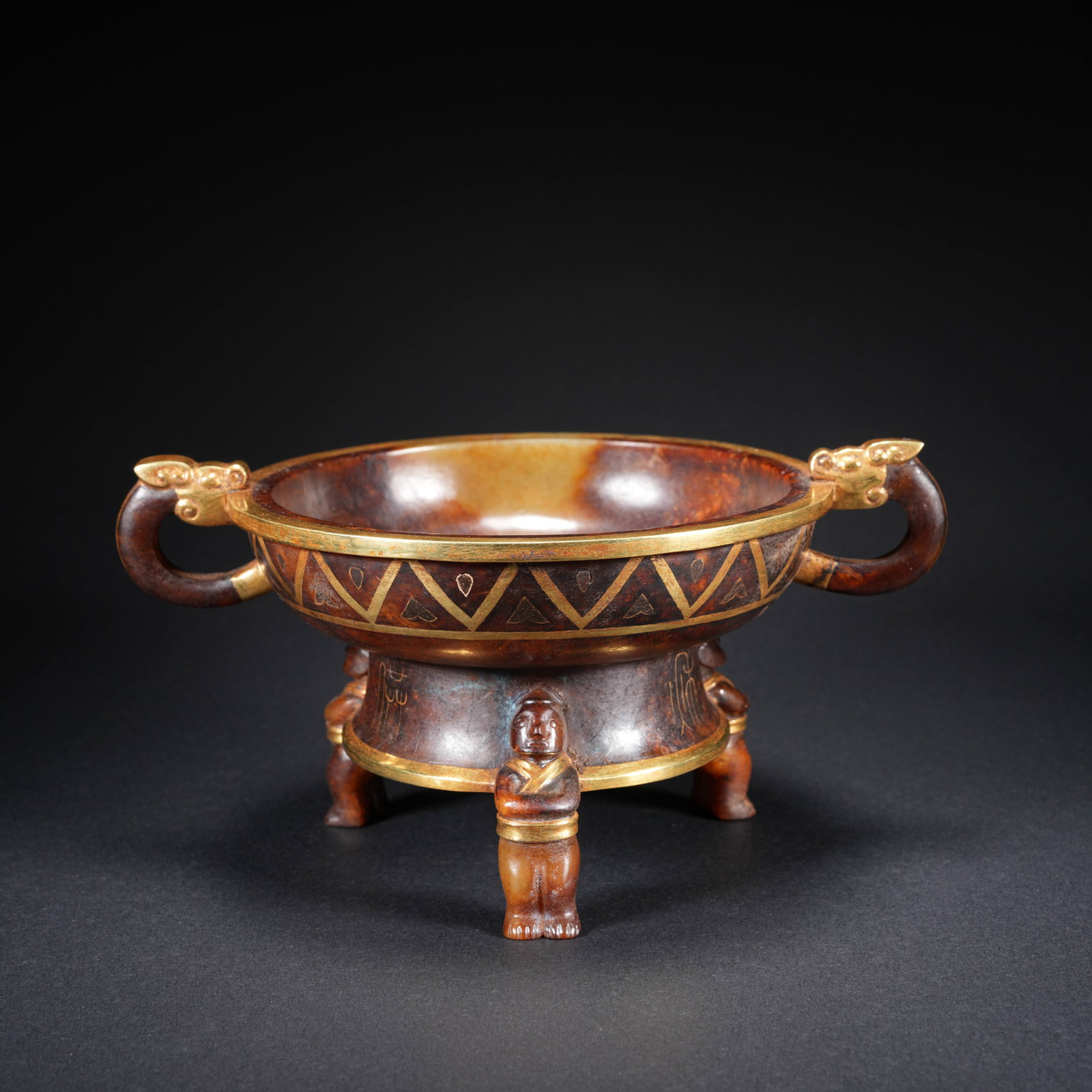 A HETIAN JADE GILT CENSER (1 of 9)