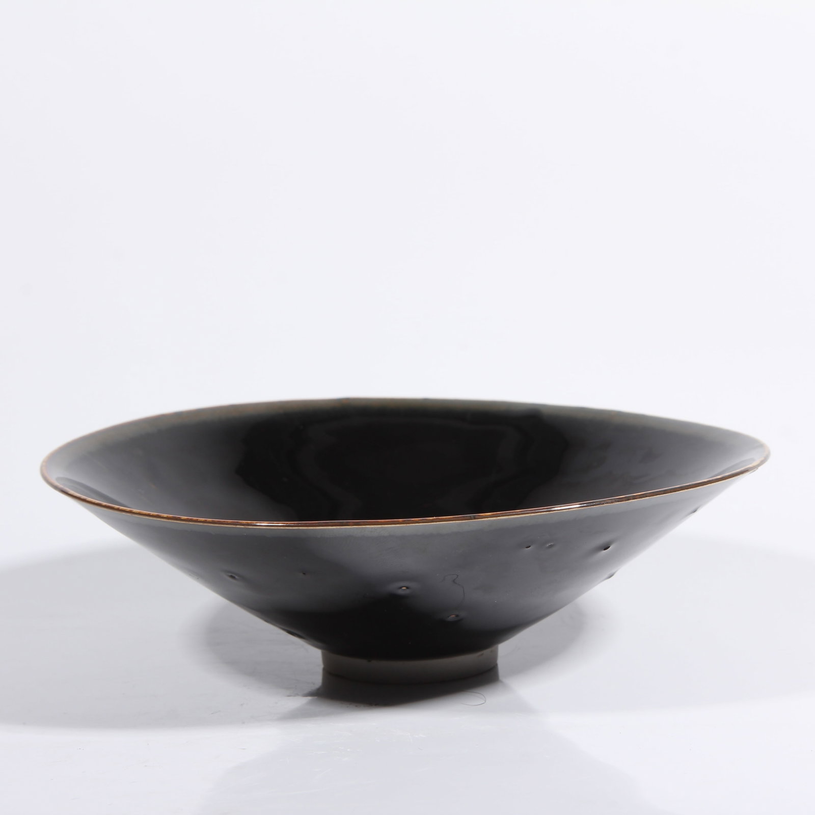 A BLACK-GLAZED DOULI CUP (1 of 9)