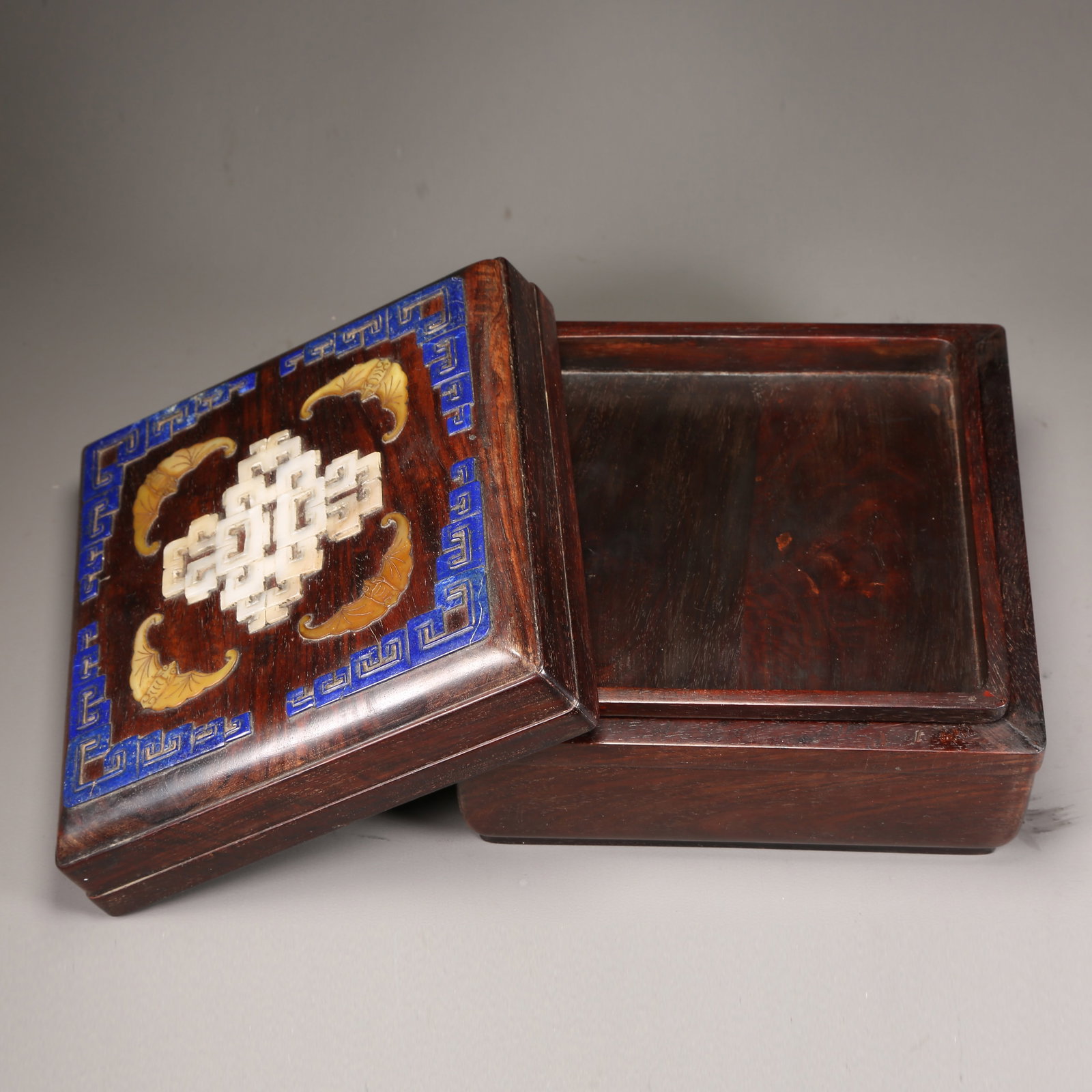 A HUANGHUALI SQUARE LIDDED BOX INLAID WITH GEMS (1 of 8)