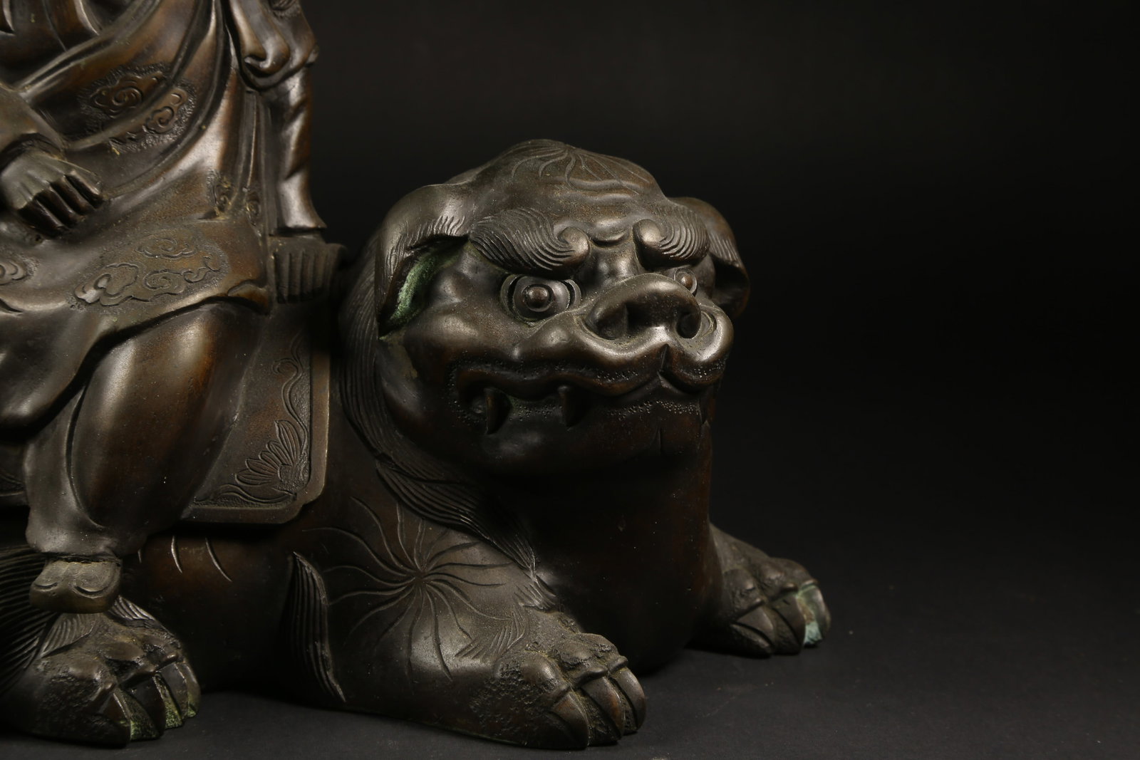 A BRONZE ARHAT STATUE - 4