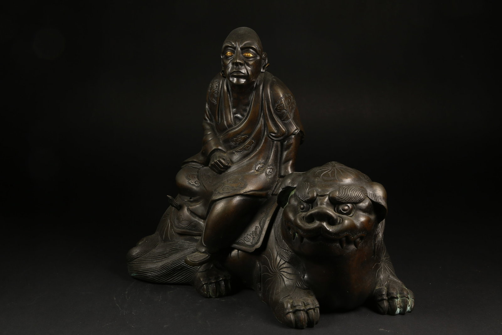 A BRONZE ARHAT STATUE - 5