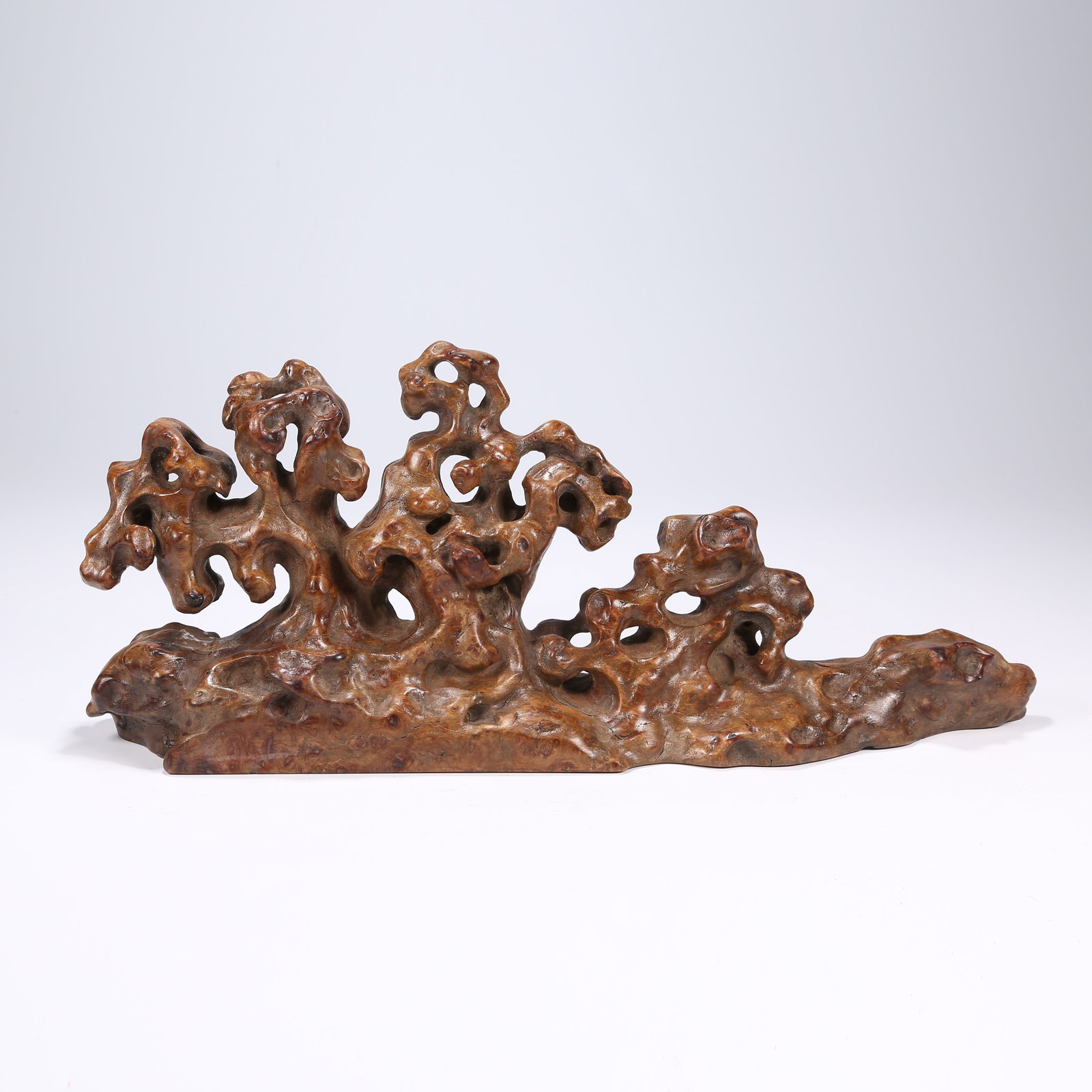 A BURL WOOD MOUNTAIN-SHAPED BRUSH REST (1 of 9)