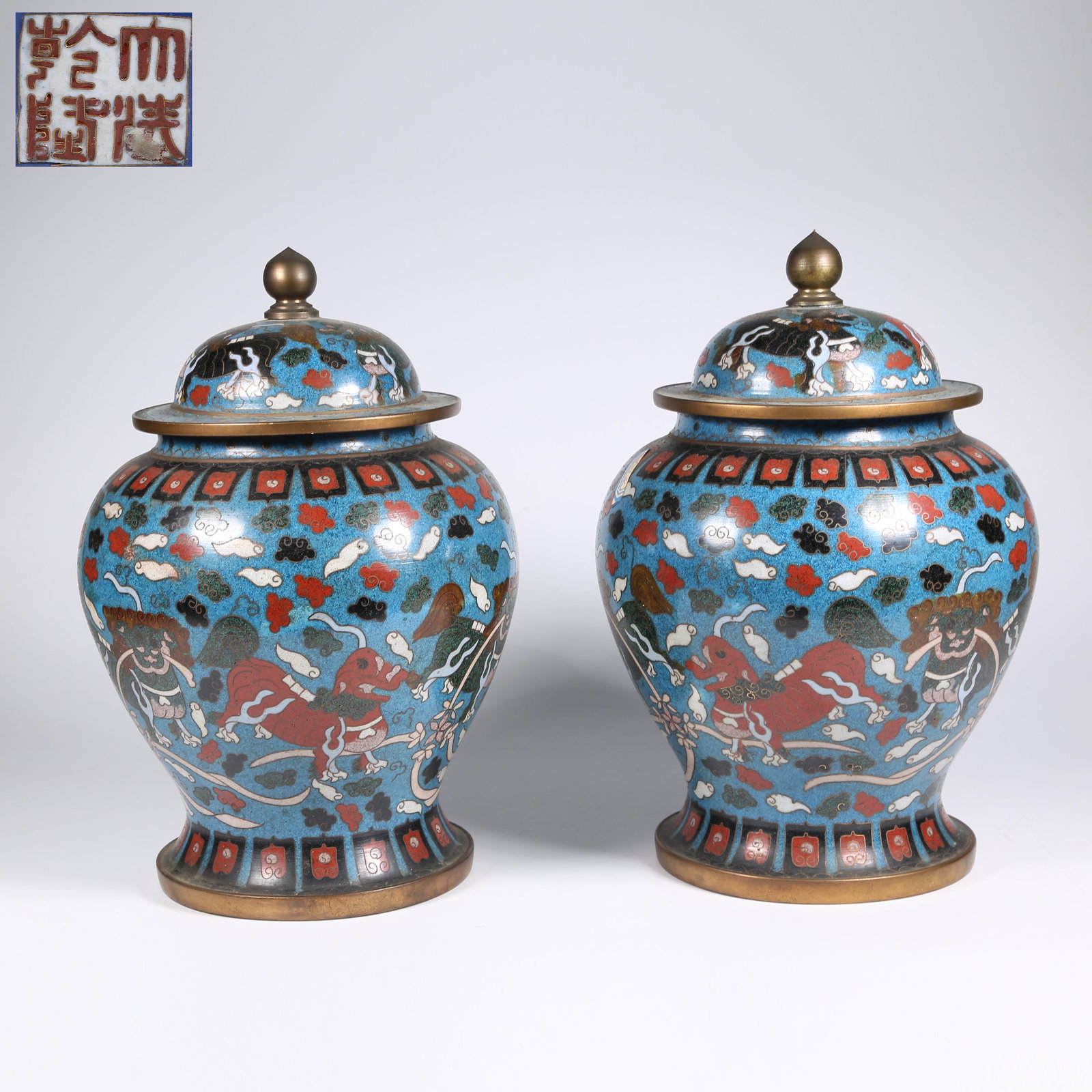 A SET OF BRONZE CLOISONNÉ GENERAL JARS WITH AUSPICIOUS BEAST DESIGNS (1 of 10)