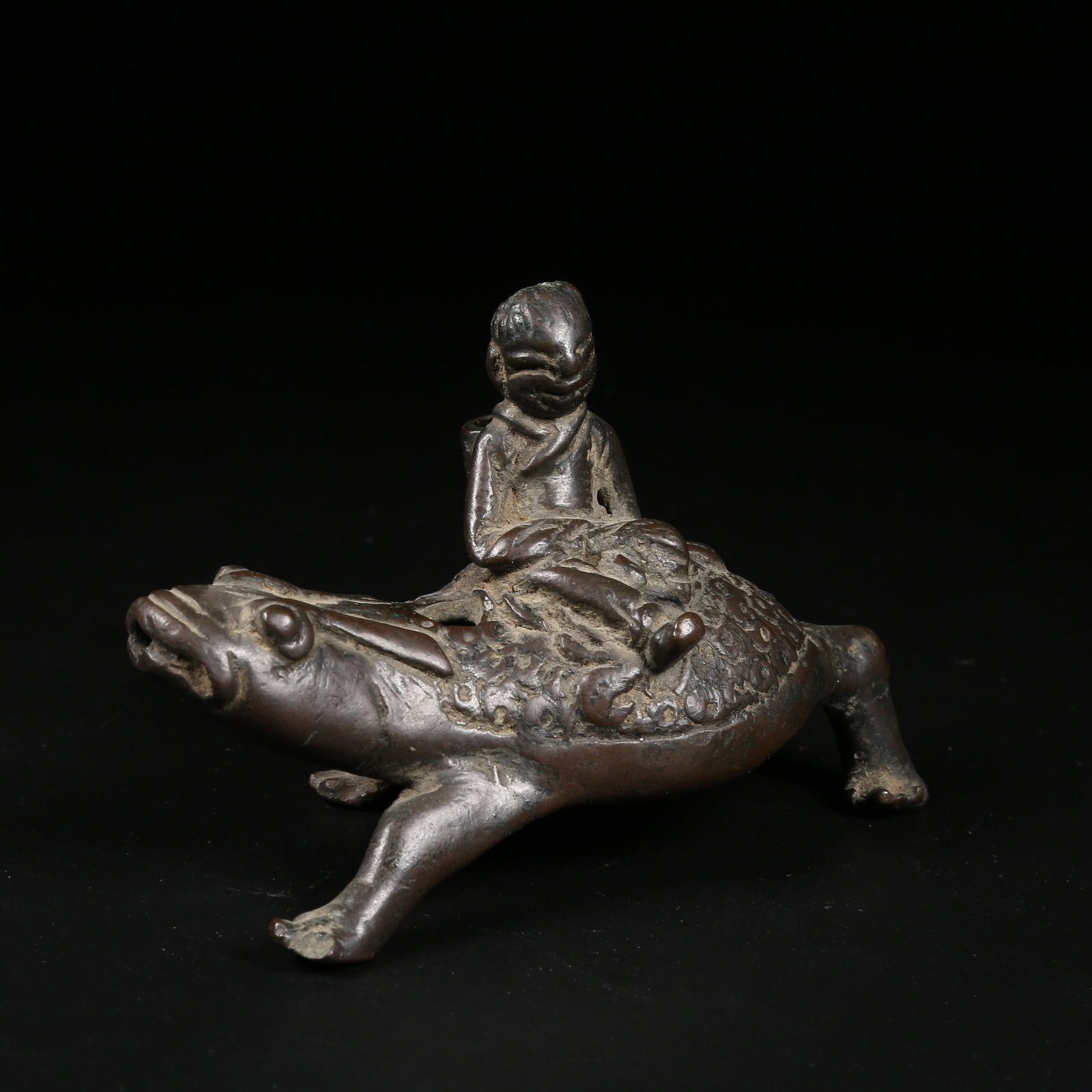 A BRONZE WATER DROPPER WITH LIU HAI PLAYING WITH GOLDEN TOAD (1 of 8)