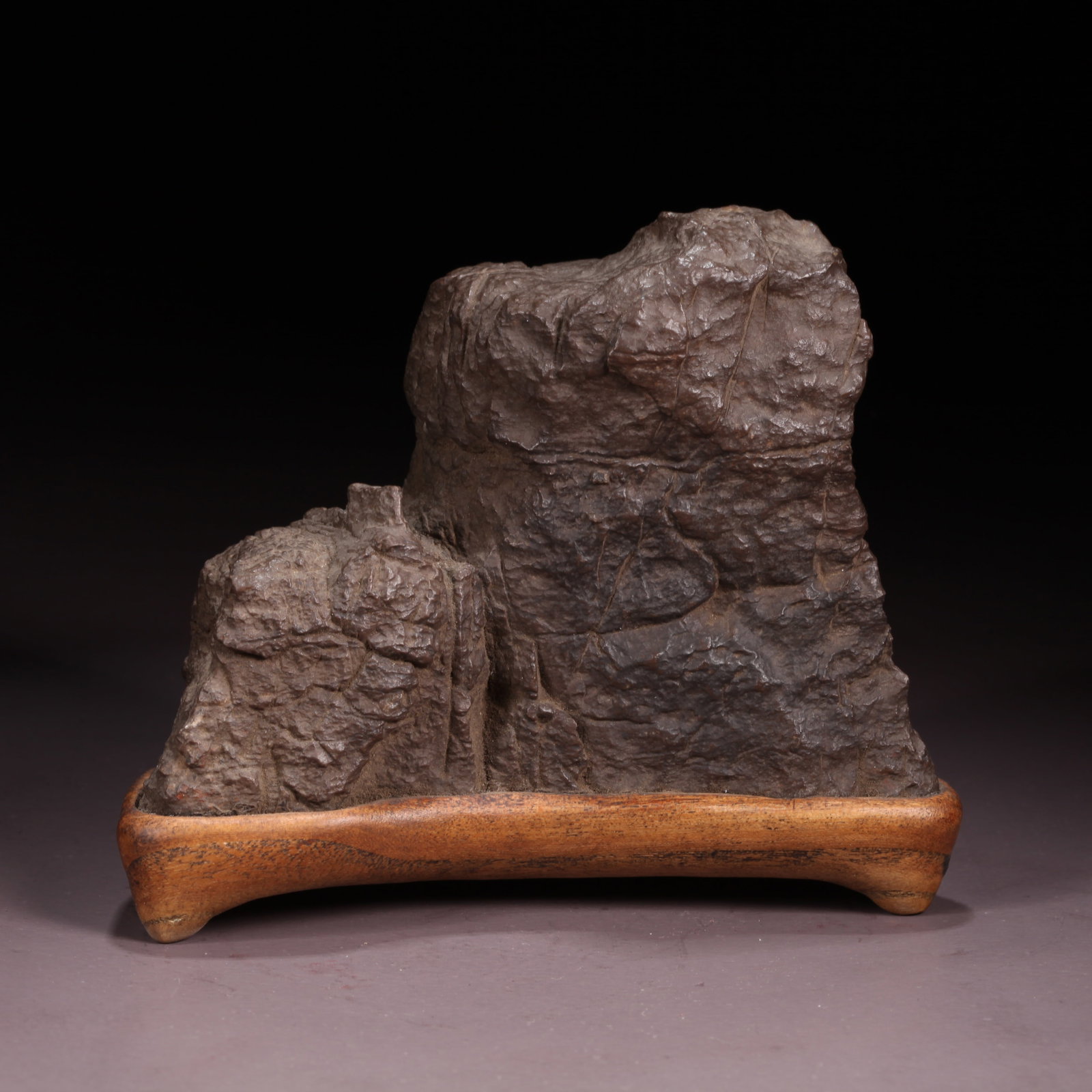 A LINGBI STONE SCHOLAR'S ROCK (1 of 9)