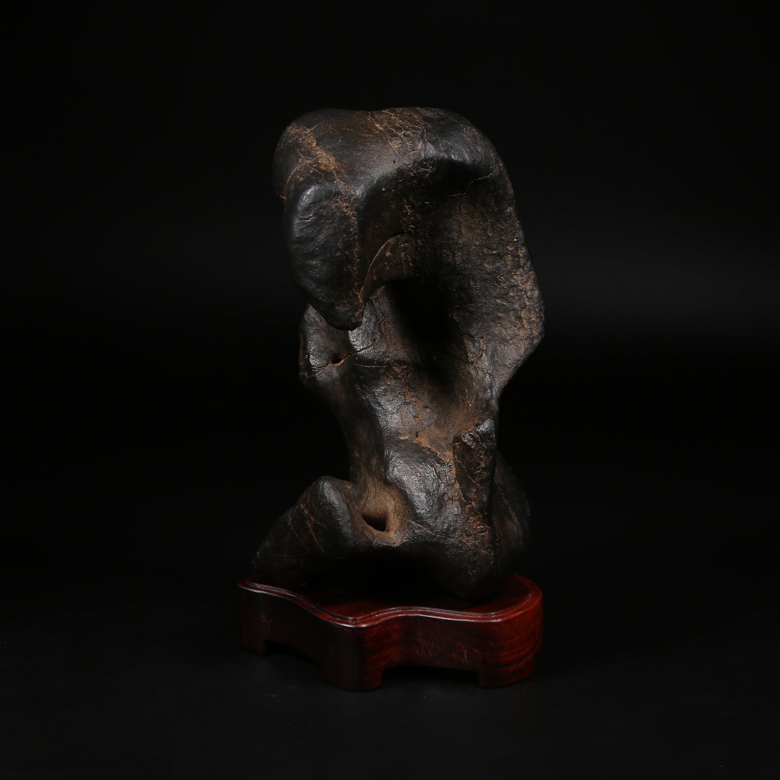 A LINGBI STONE ORNAMENT (1 of 8)