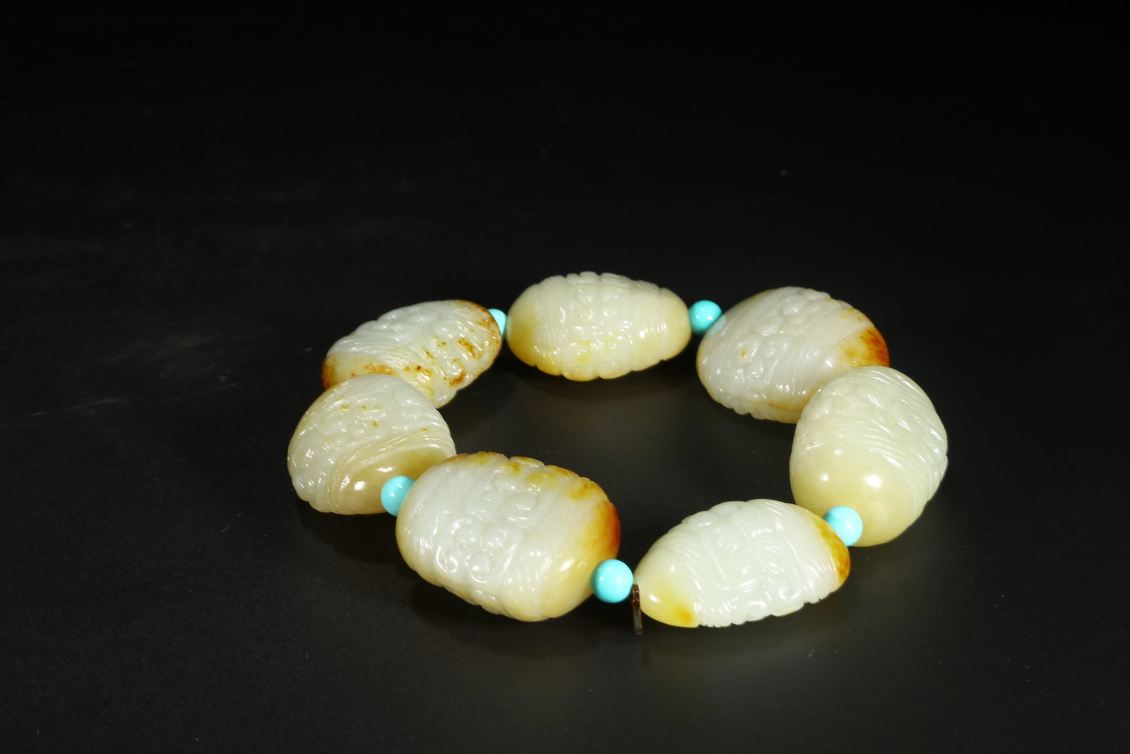 A HETIAN JADE CLOUD PATTERN BRACELET - 4