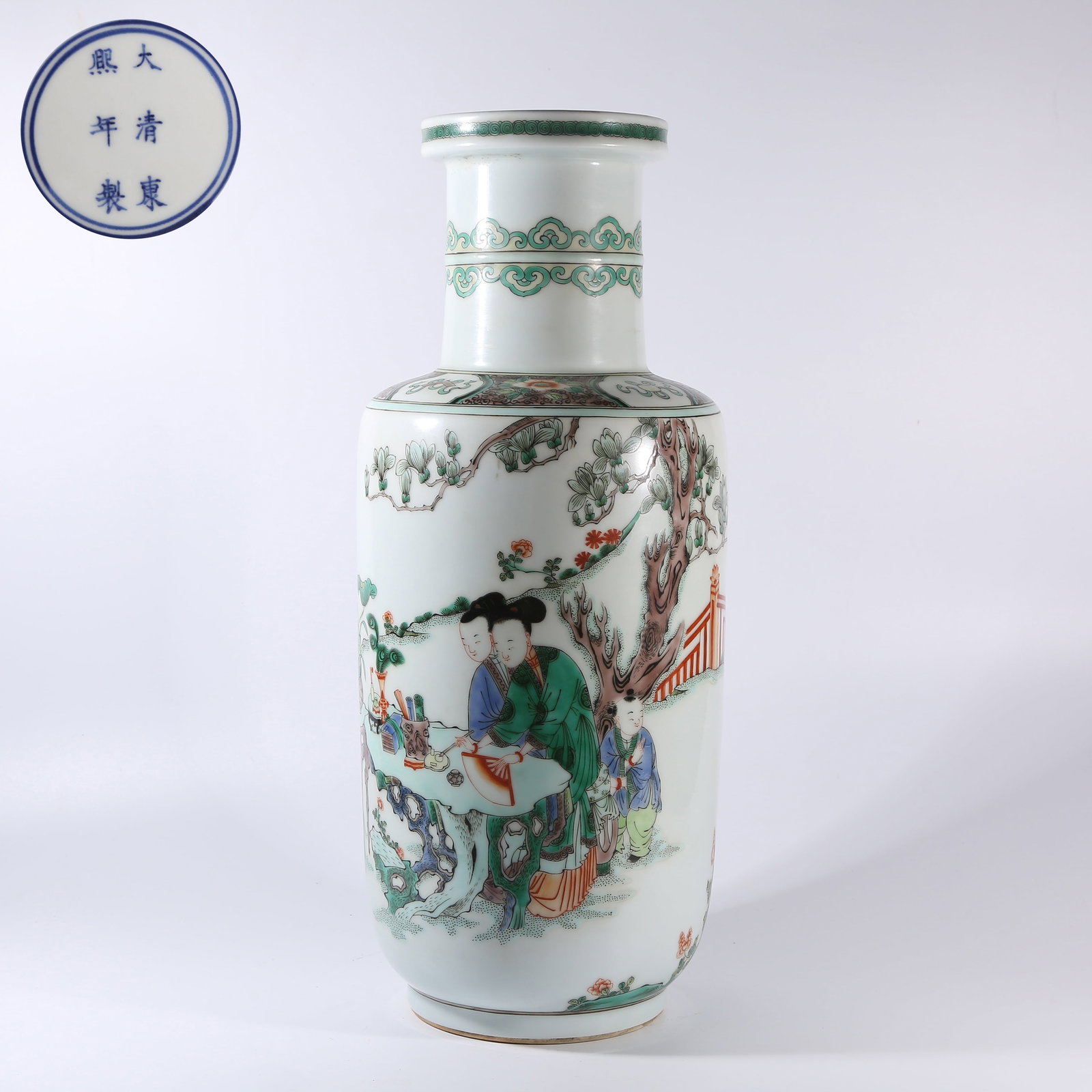 A WUCAI PESTLE-SHAPED VASE WITH CHILDREN AT PLAY SCENE: Wucai Pestle-shaped Vase with Children at Play Scene