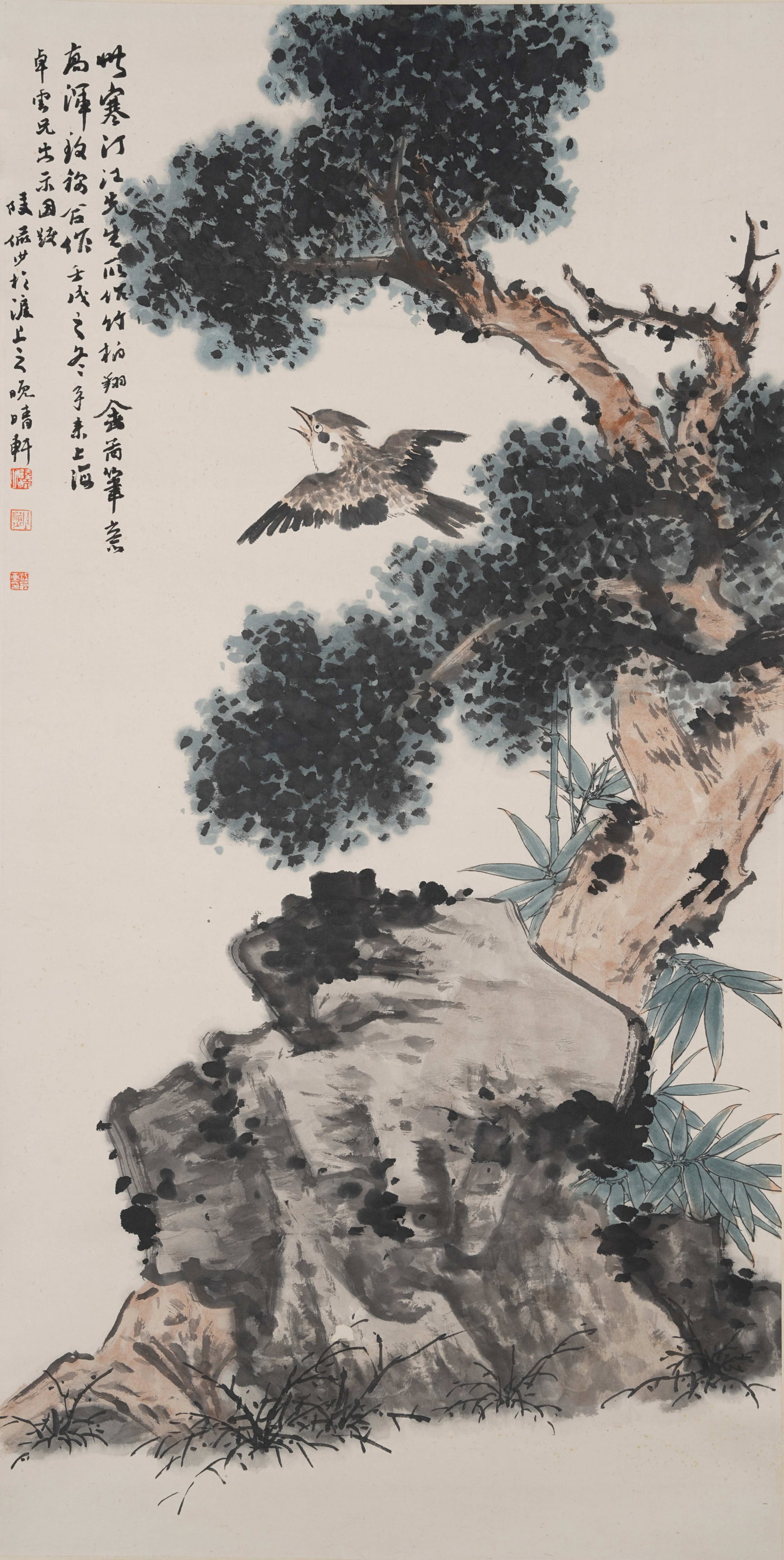 A BIRD PAINTING ON PAPER BY LU YANSHAO.陸儼少 (1 of 9)