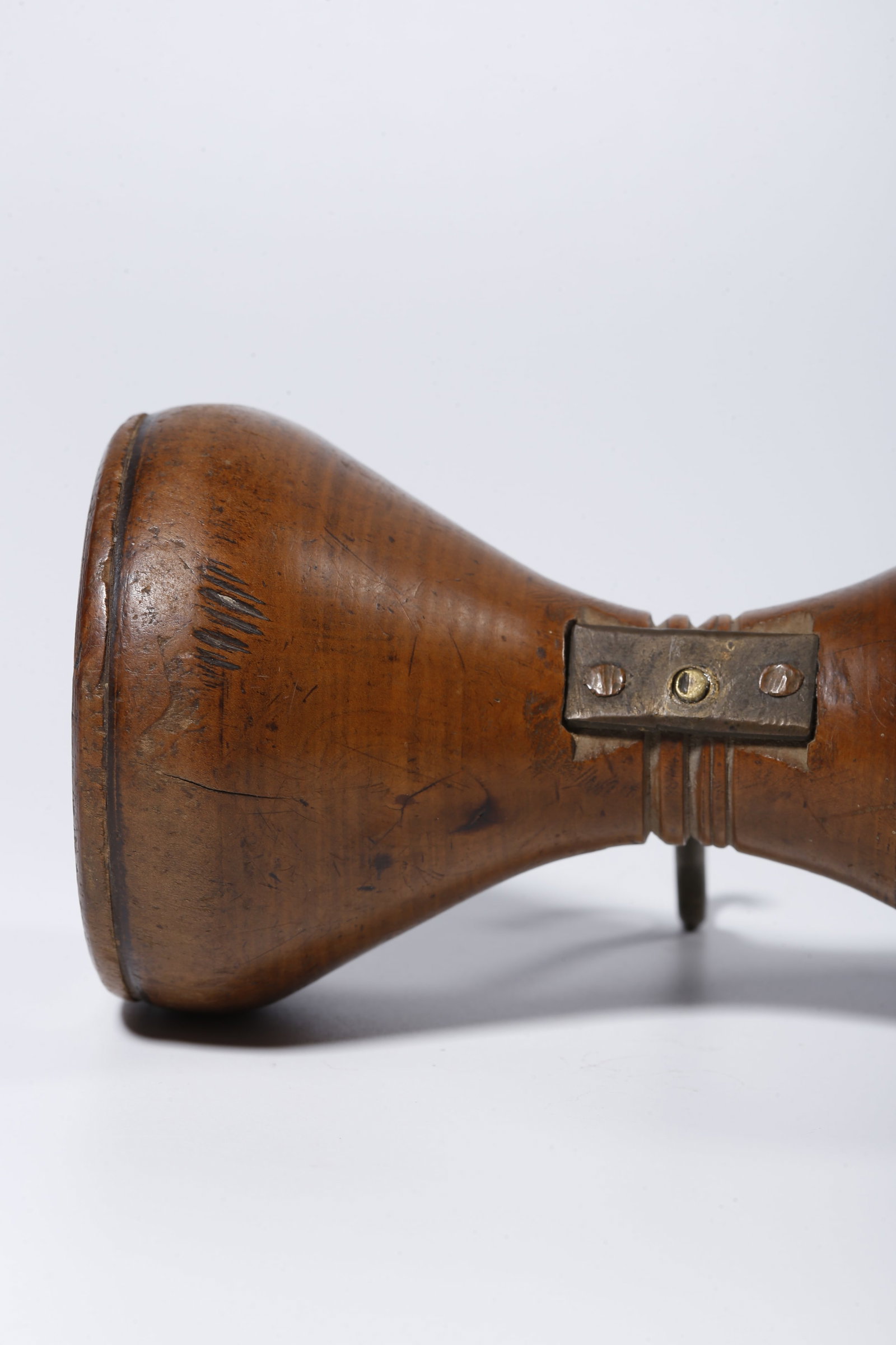 A BOXWOOD CARVED HOOK - 6