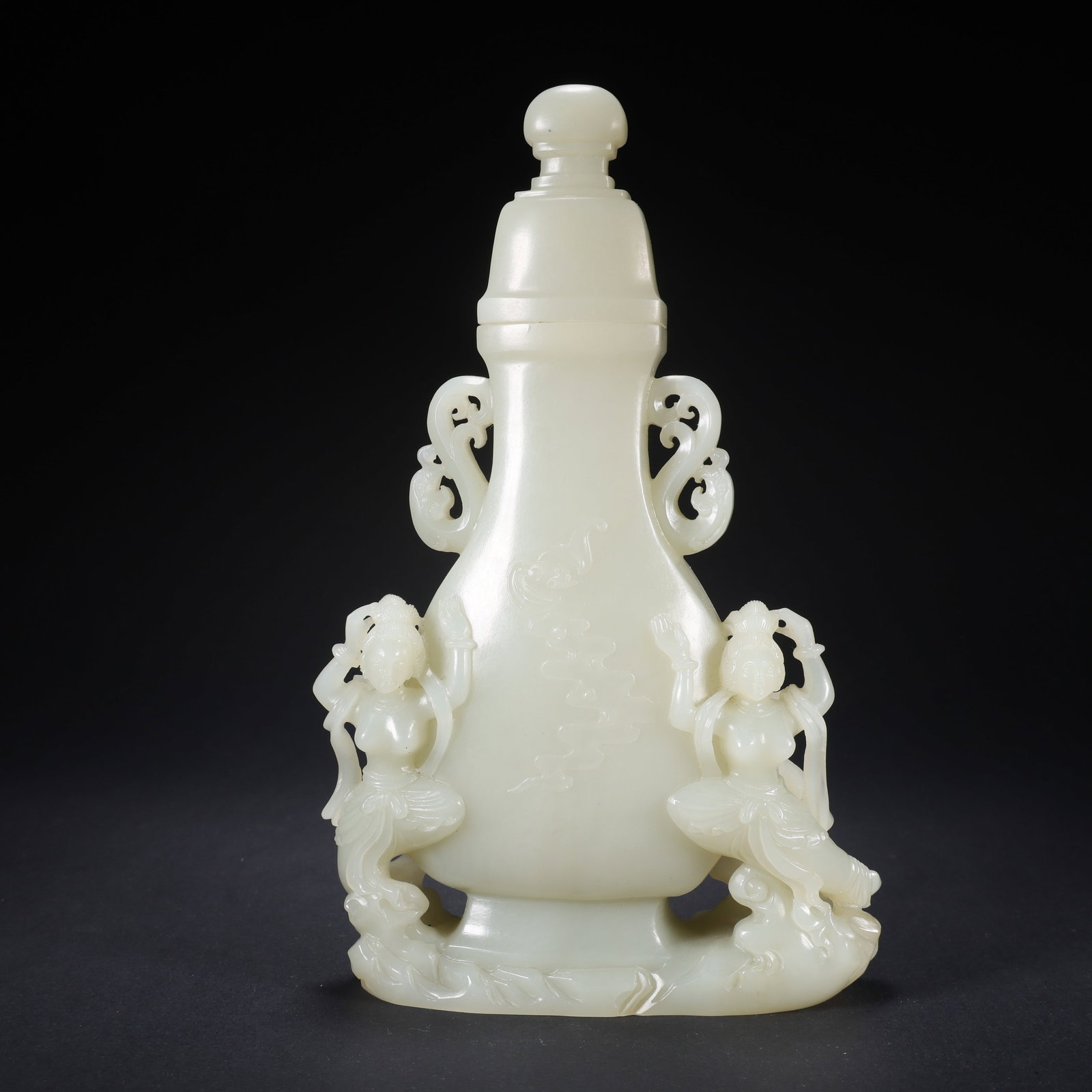 A HETIAN JADE FLYING BOTTLE WITH DOUBLE PHOENIX HANDLES (1 of 9)
