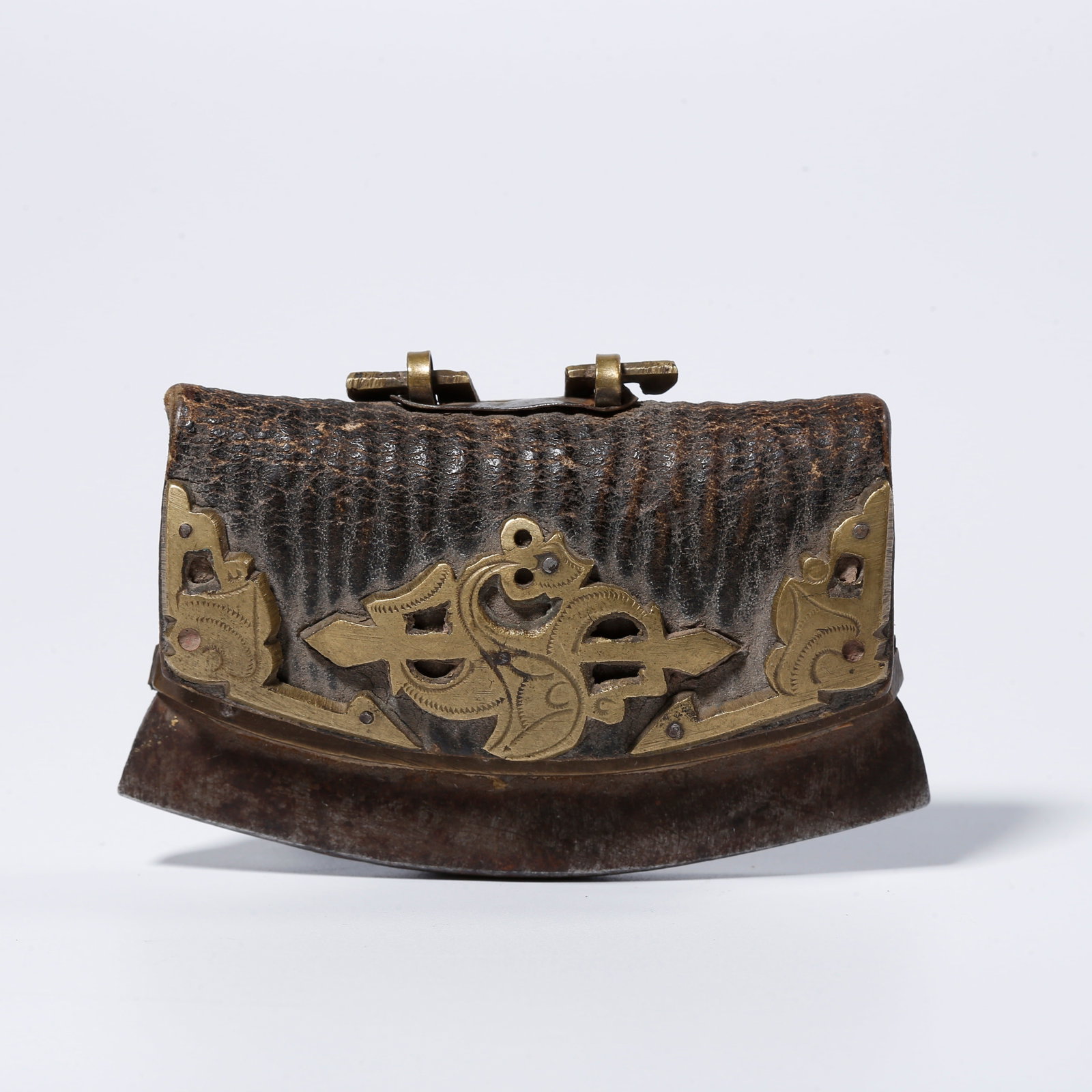 A IRON FIRE STRIKER (1 of 8)